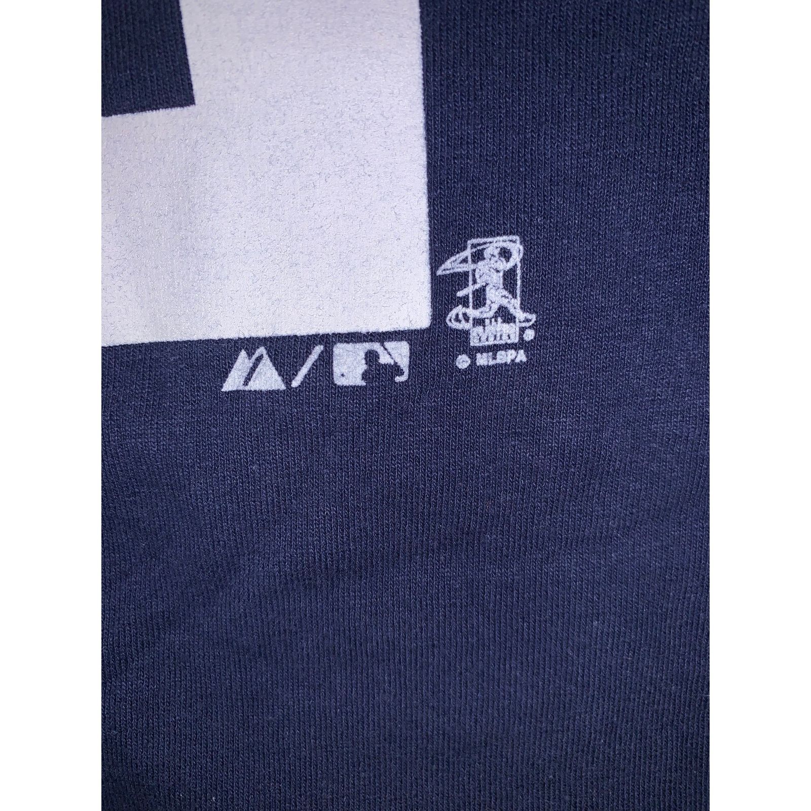 Majestic Derek Jeter New York Yankees Majestic T Shirt #2 Navy XL MLB Size US L / EU 52-54 / 3 - 10 Thumbnail