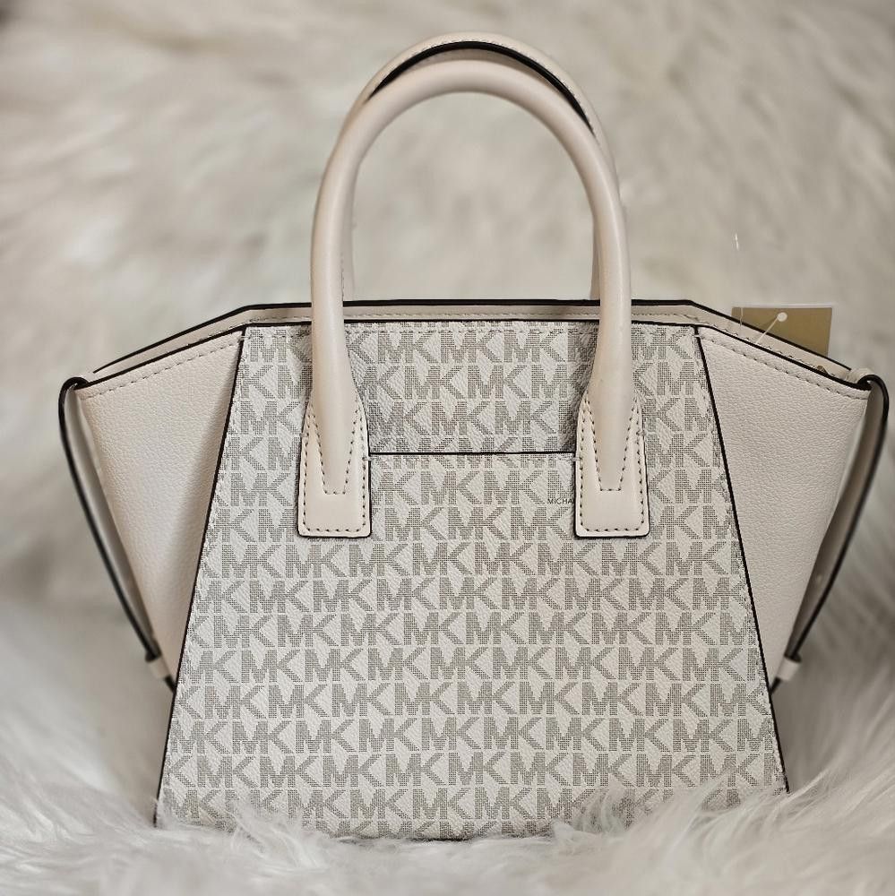 Michael Kors Michael Kors Monogram Handbag in Cream and Gold Size ONE SIZE - 4 Thumbnail