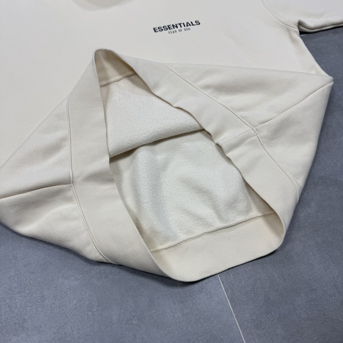 Fear of God Fear of God Essentials Pullover Mock Neck Fleece Sweatshirt Size US XL / EU 56 / 4 - 13 Thumbnail