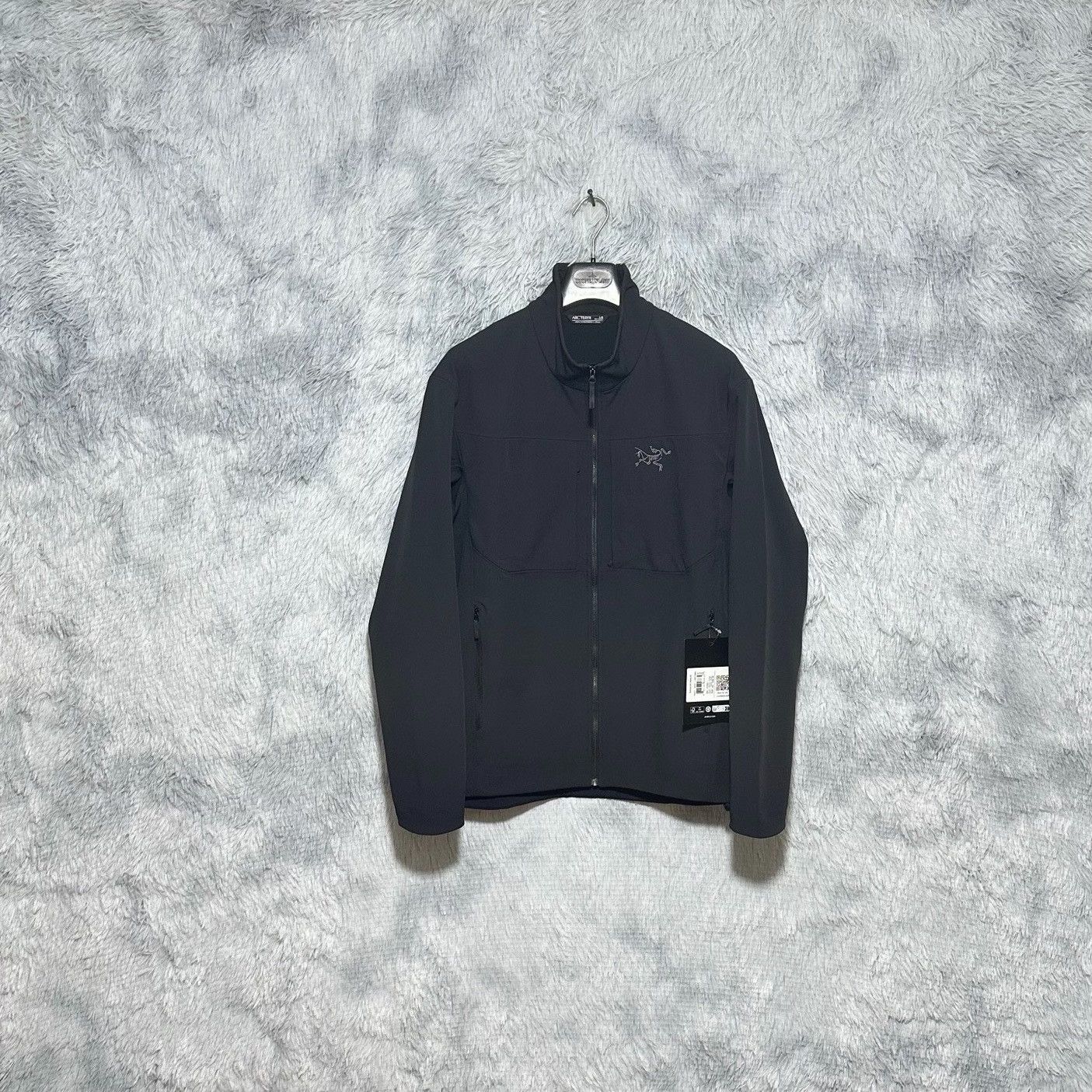 Arc'teryx Arcteryx Gamma MX Soft Shell Jacket Black Size US M / EU 48-50 / 2 - 1 Thumbnail