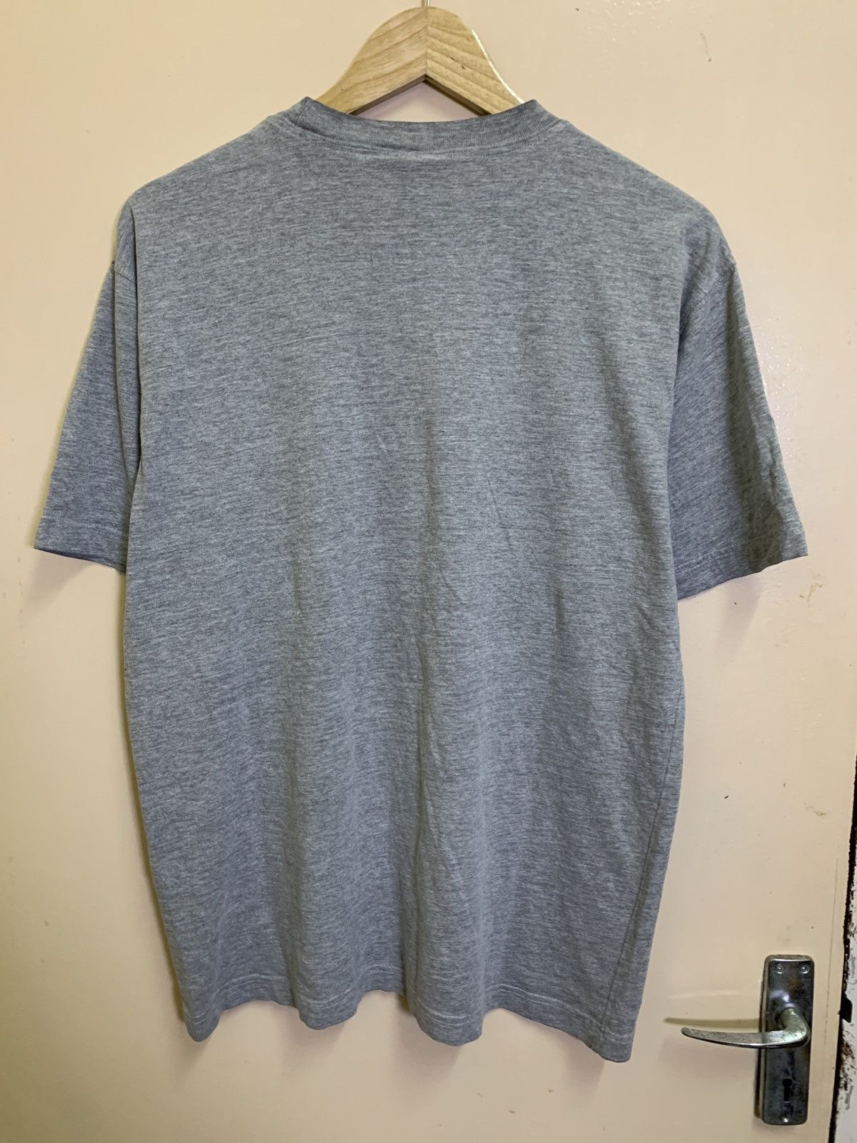 Nike Vintage Nike Air Gray Tag T-Shirt Size US L / EU 52-54 / 3 - 7 Thumbnail