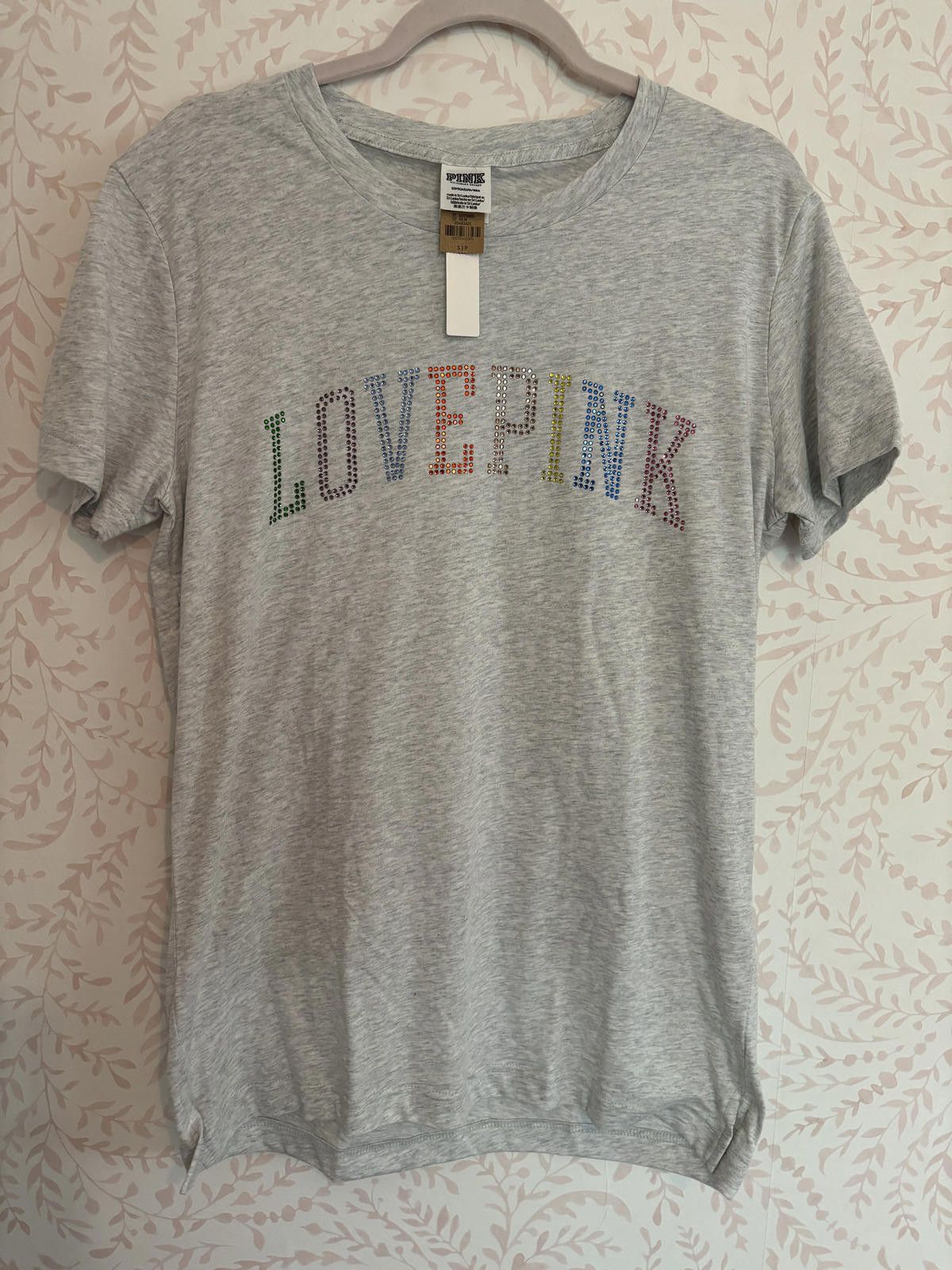 Designer NWTVictoria's Secret PINK LOVE PINK T-Shirt Size S / US 4 / IT 40 - 1 Thumbnail