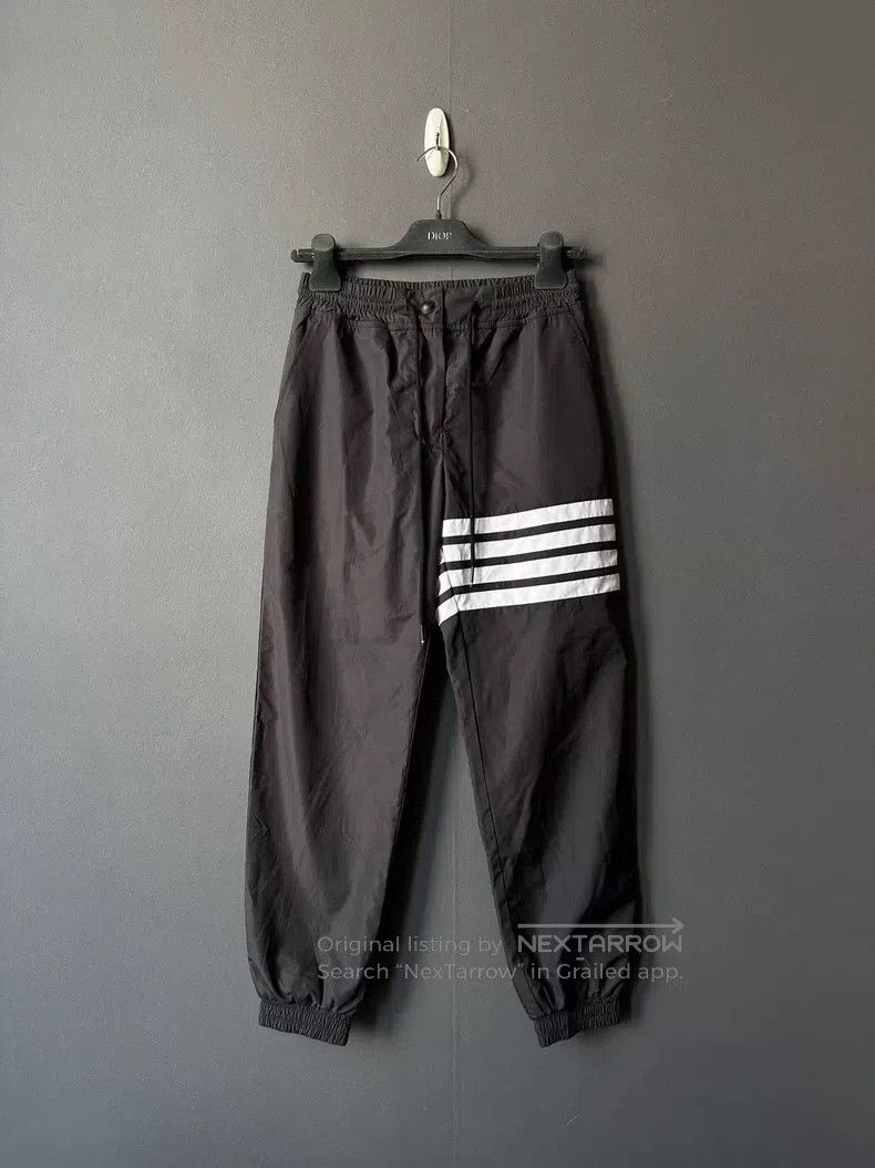 Thom Browne Thom Browne Black Nylon Sweatpants Size 25" / US 0 / IT 36 - 1 Thumbnail