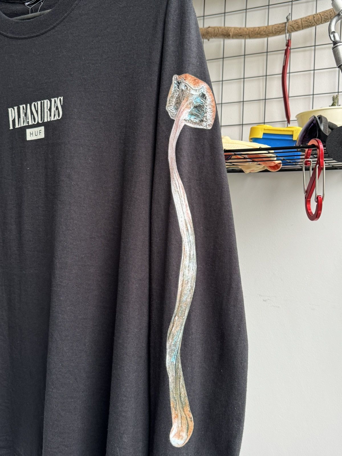 Huf × Pleasures Pleasures x Huf Mushroom Psilocybin Long Sleeve Size US M / EU 48-50 / 2 - 3 Thumbnail
