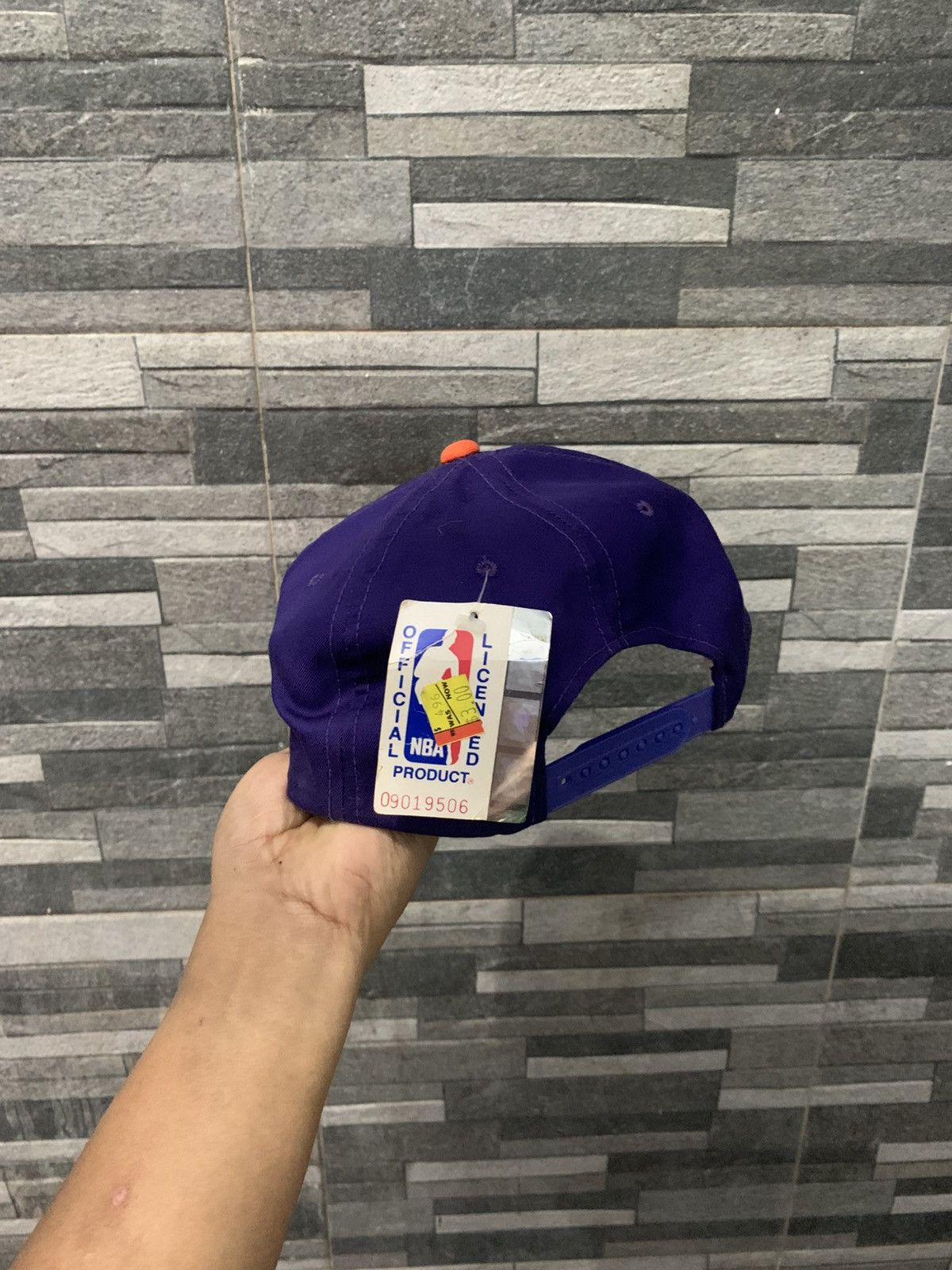 Sports Specialties Vintage PHOENIX SUNS by SPORTS SPECIALTIES Size ONE SIZE - 2 Thumbnail