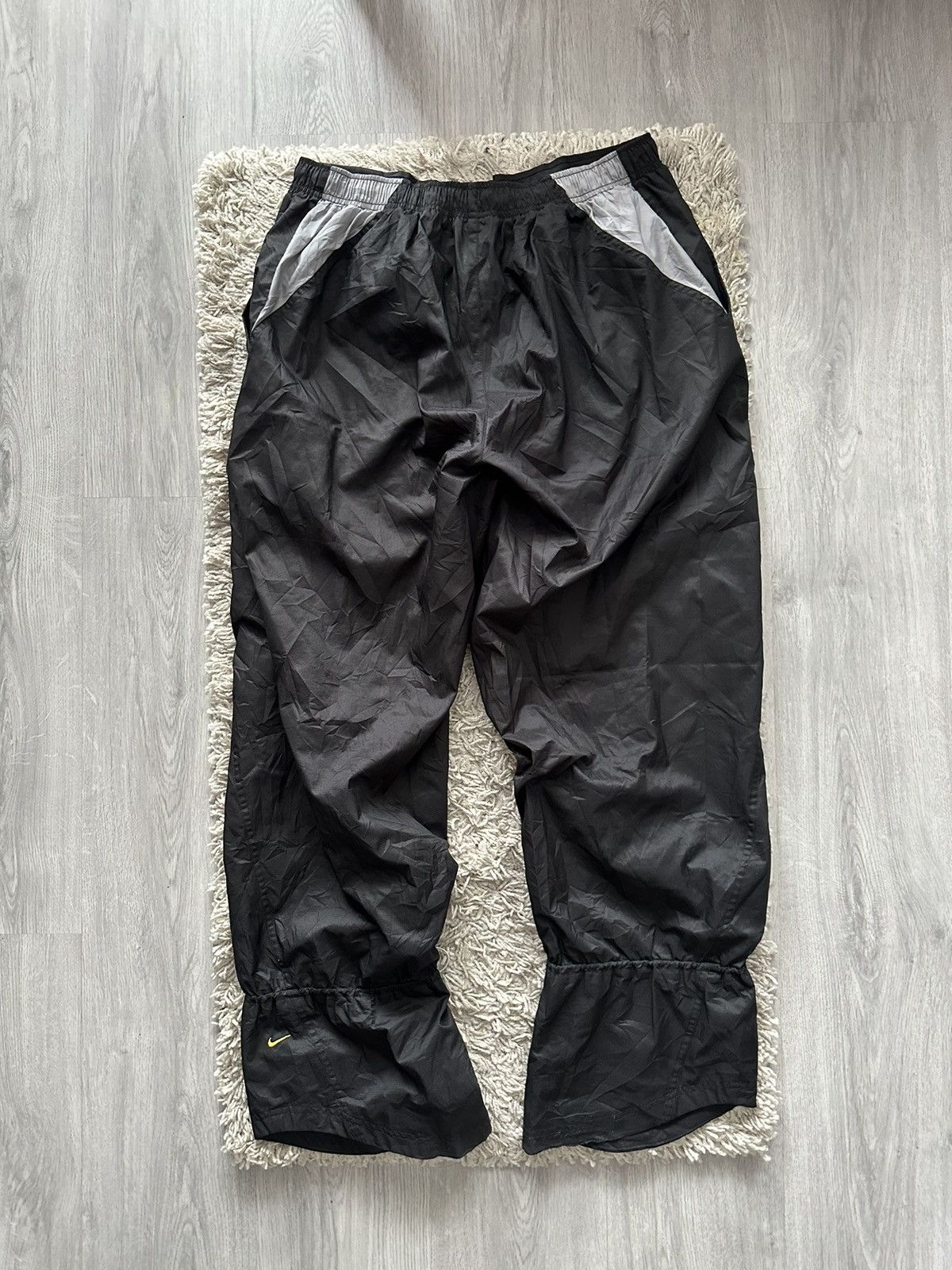 Nike Nike TN Vintage Nylon Pants Y2K Size US 34 / EU 50 - 11 Thumbnail
