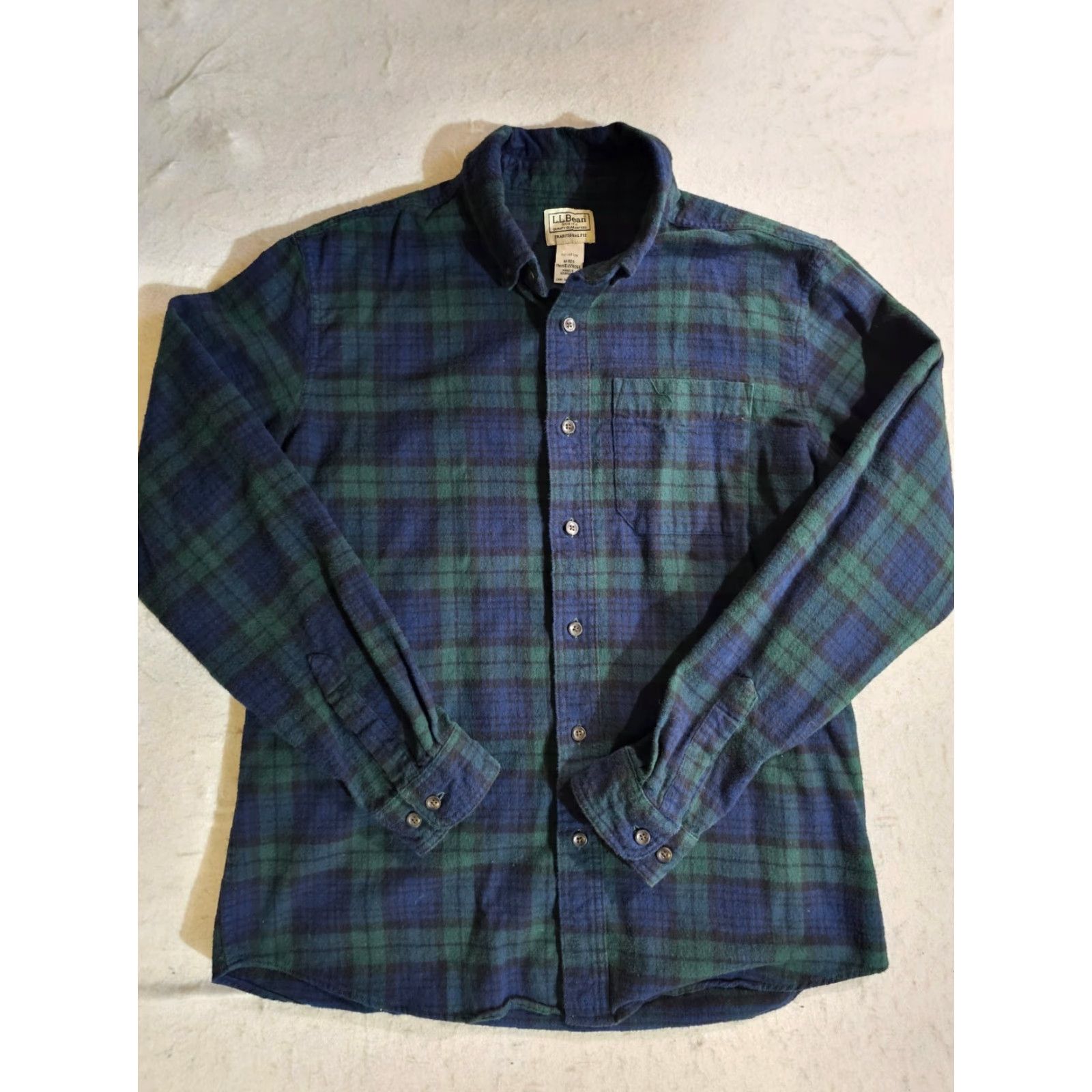 Vintage VINTAGE L.L. Bean Plaid Flannel Button-Up Long Sleeve Men's M Blue Casual Workwear Shirt Size US M / EU 48-50 / 2 - 2 Thumbnail