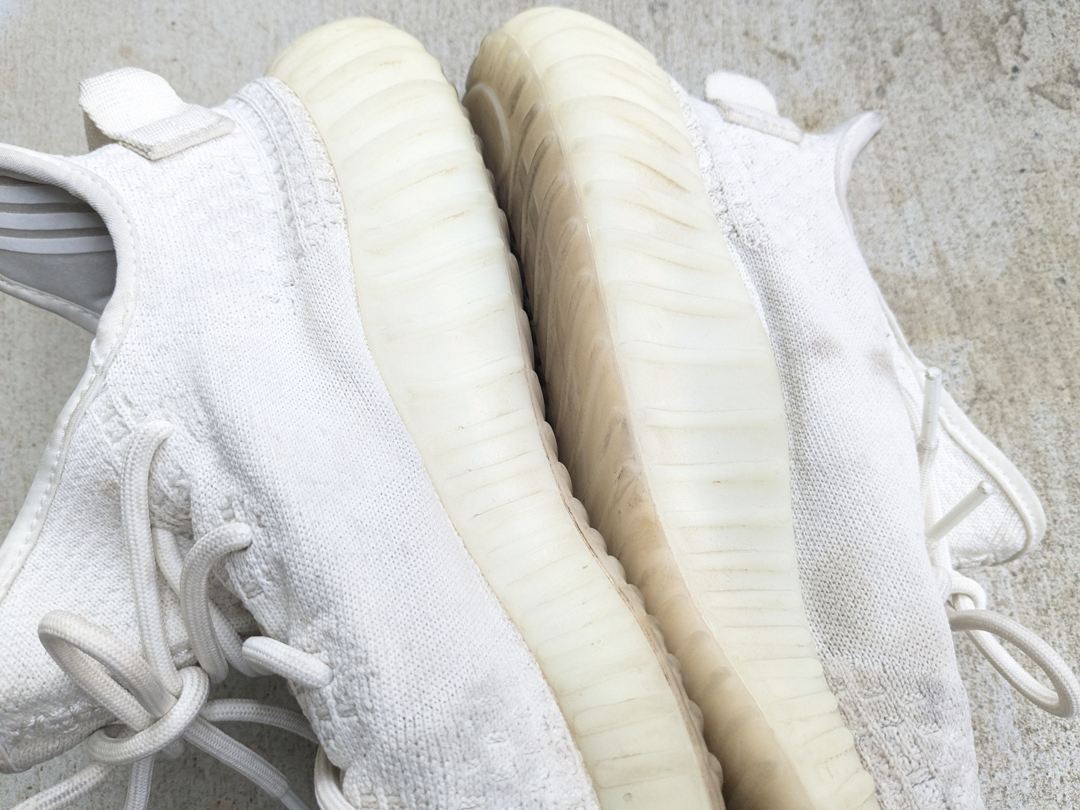 Adidas × Kanye West Adidas Yeezy Boost 350 V2 Bone HQ6316 Kanye West Size US 11.5 / EU 44-45 - 10 Thumbnail