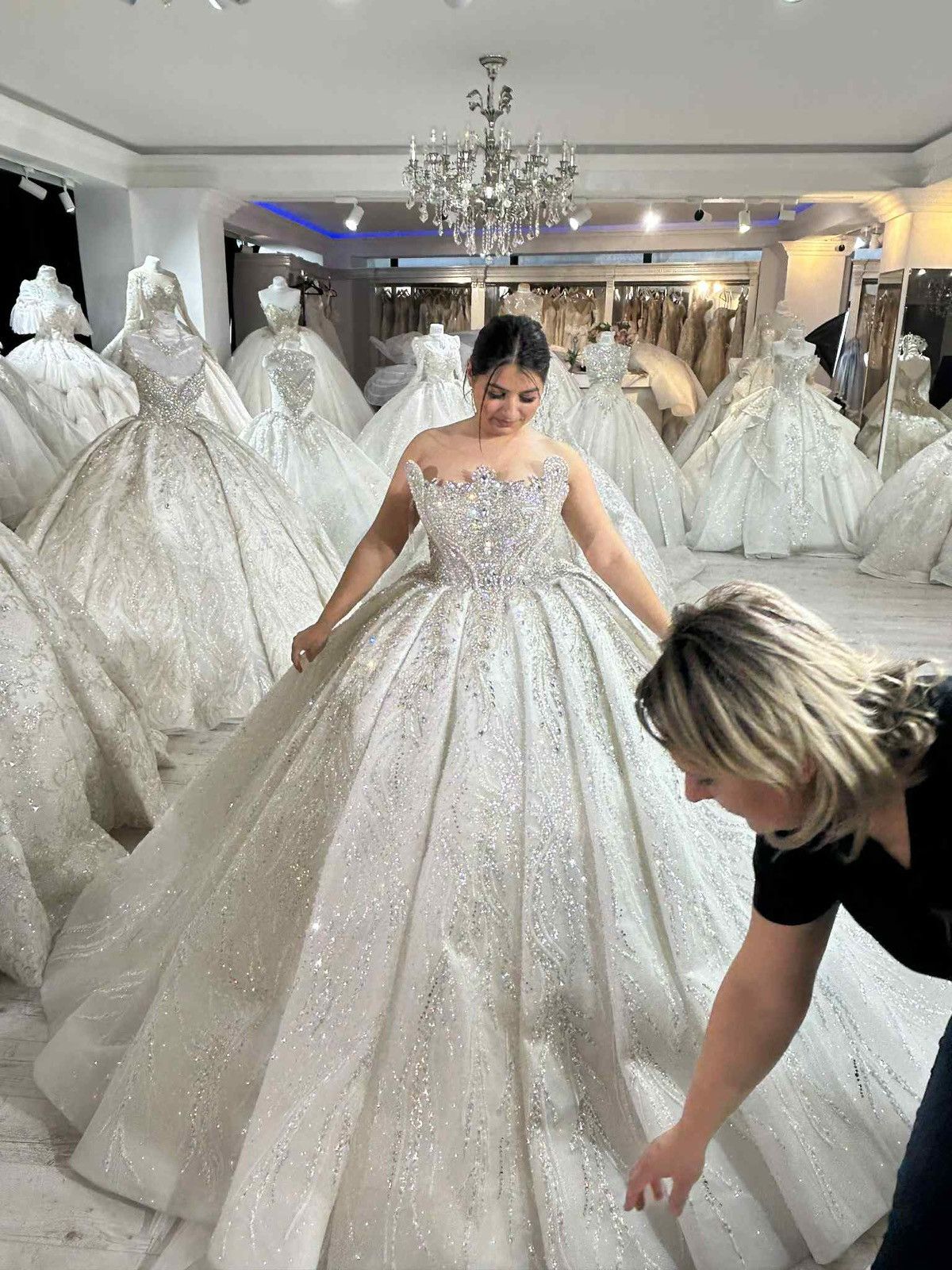 Other Wedding dress Size XL / US 12-14 / IT 48-50 - 1 Thumbnail