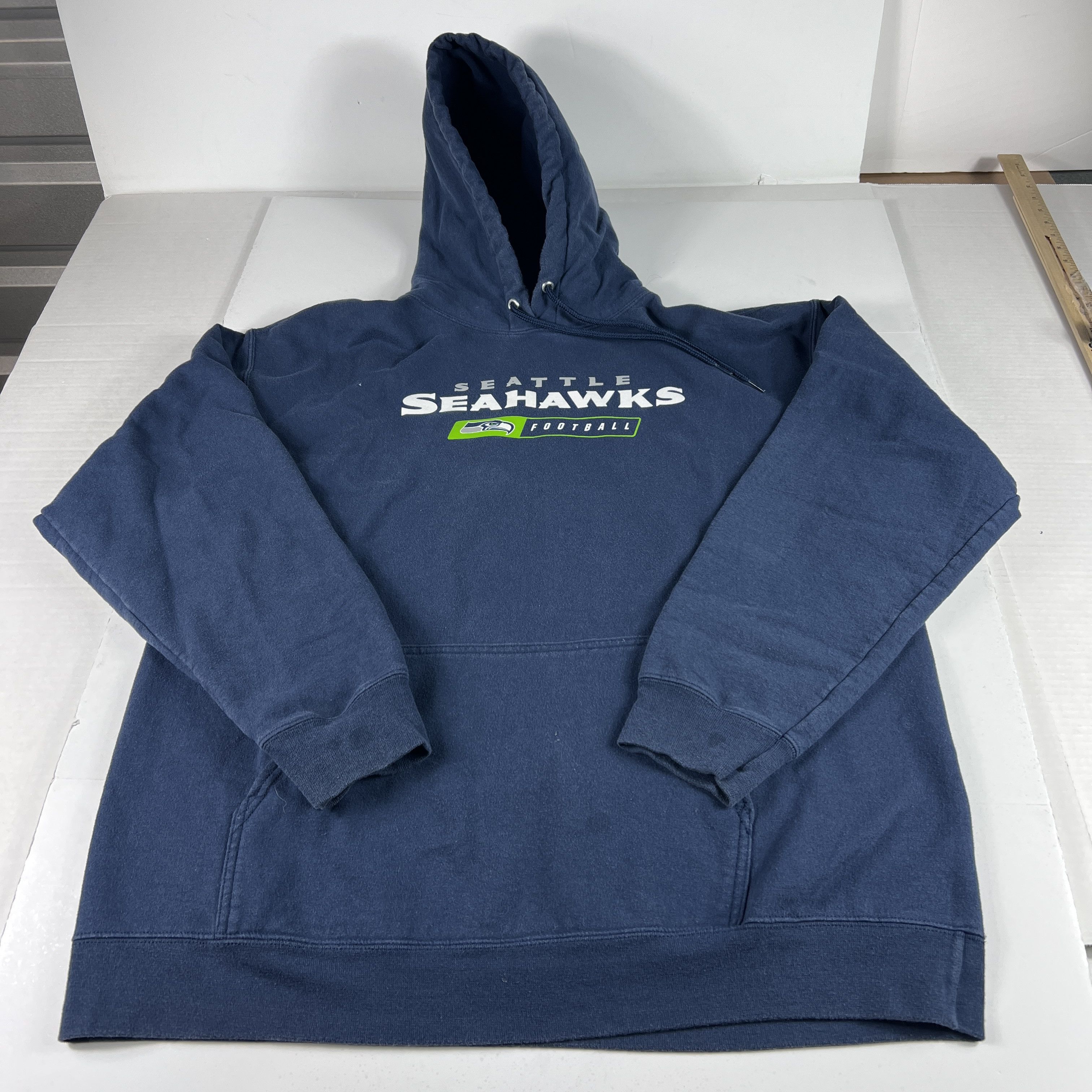 NFL Y2K Seattle Seahawks Football Sweatshirt Blue Faded Hoodie Size US XL / EU 56 / 4 - 1 Thumbnail