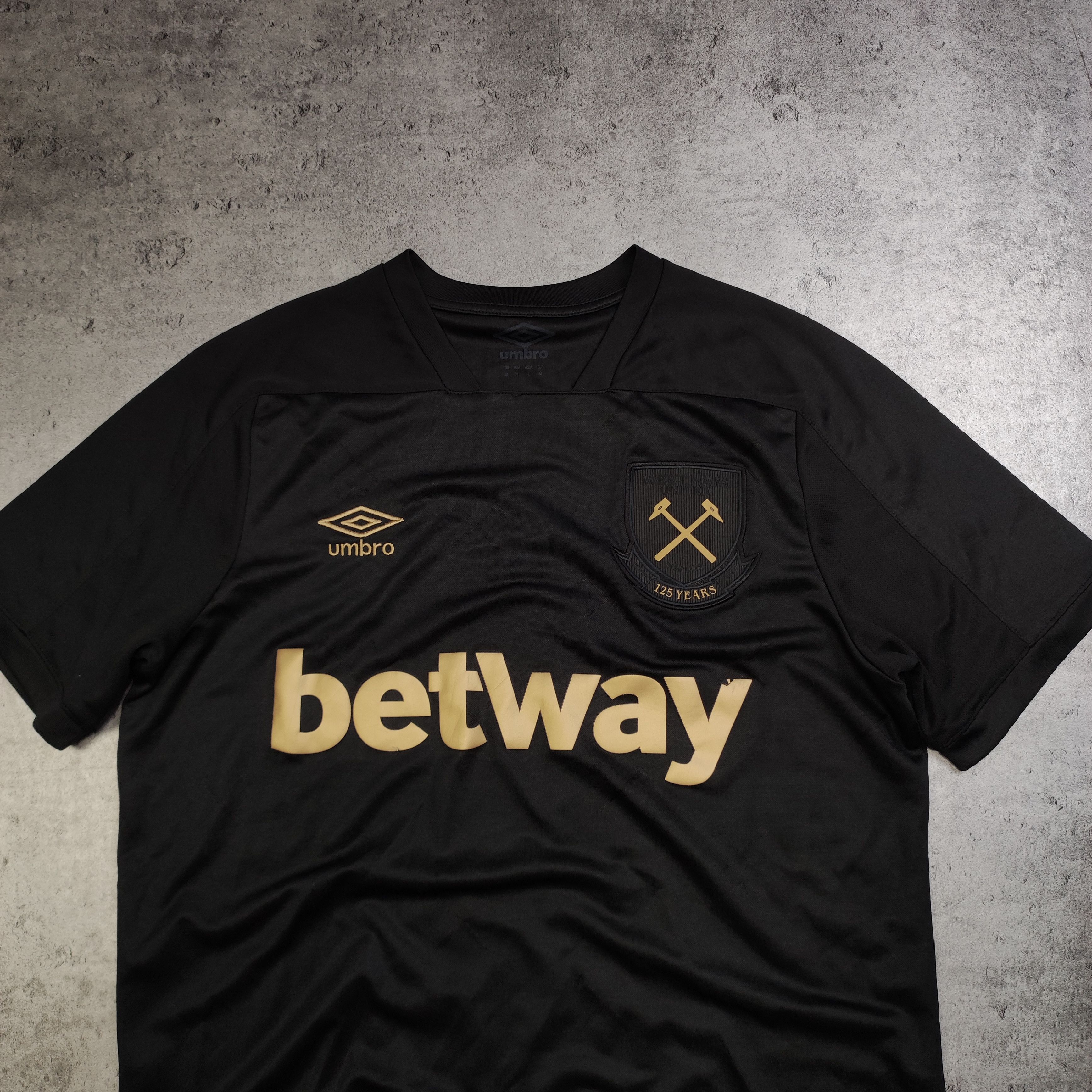 Vintage RARE West Ham United 125Years Limited Football Jersey Size US M / EU 48-50 / 2 - 3 Thumbnail