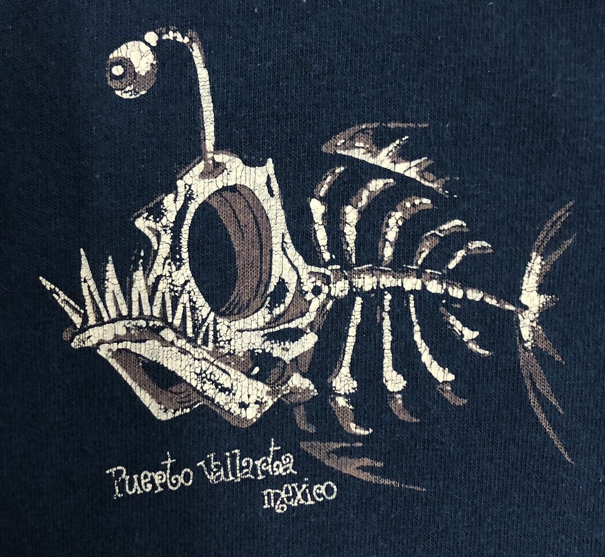 Vintage Vintage Yazbek Puerto Vallarta Mexico T-Shirt Size US L / EU 52-54 / 3 - 4 Thumbnail