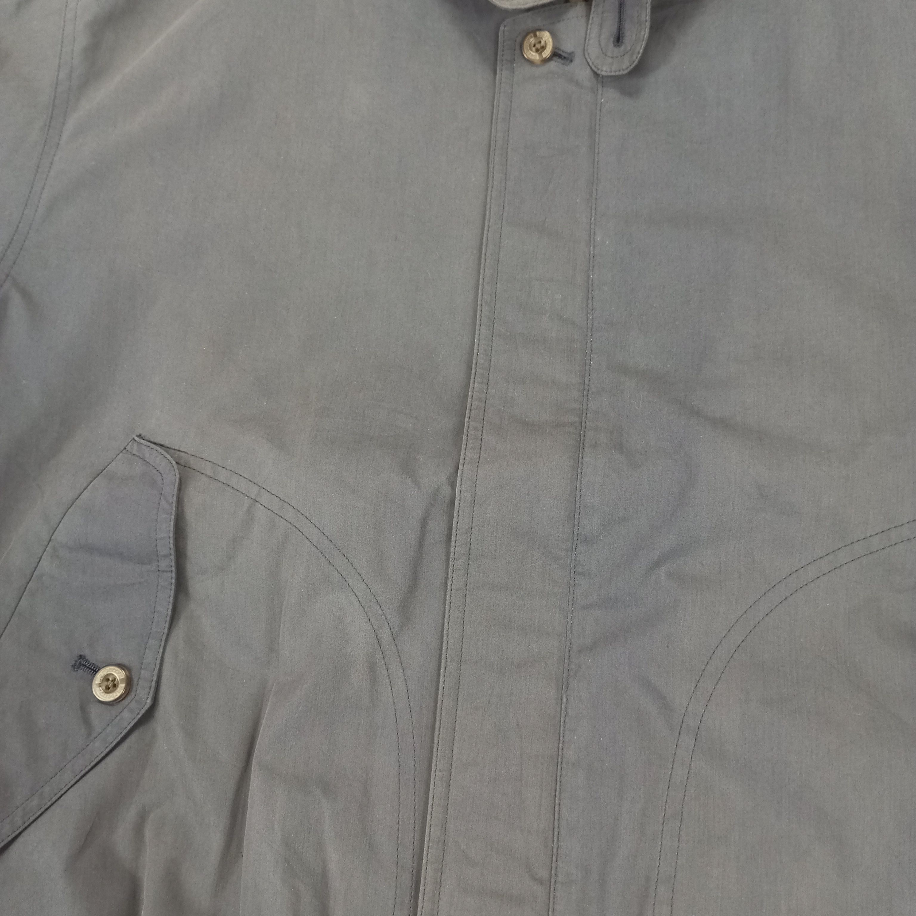 Burberry × Vintage Burberrys Small Logo Design Winter Style Jacket Size US L / EU 52-54 / 3 - 14 Thumbnail