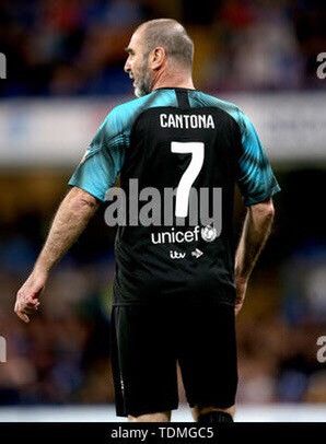 Puma Soccer Aid world Xl 2019 jersey #7 Cantona Size US L / EU 52-54 / 3 - 11 Thumbnail