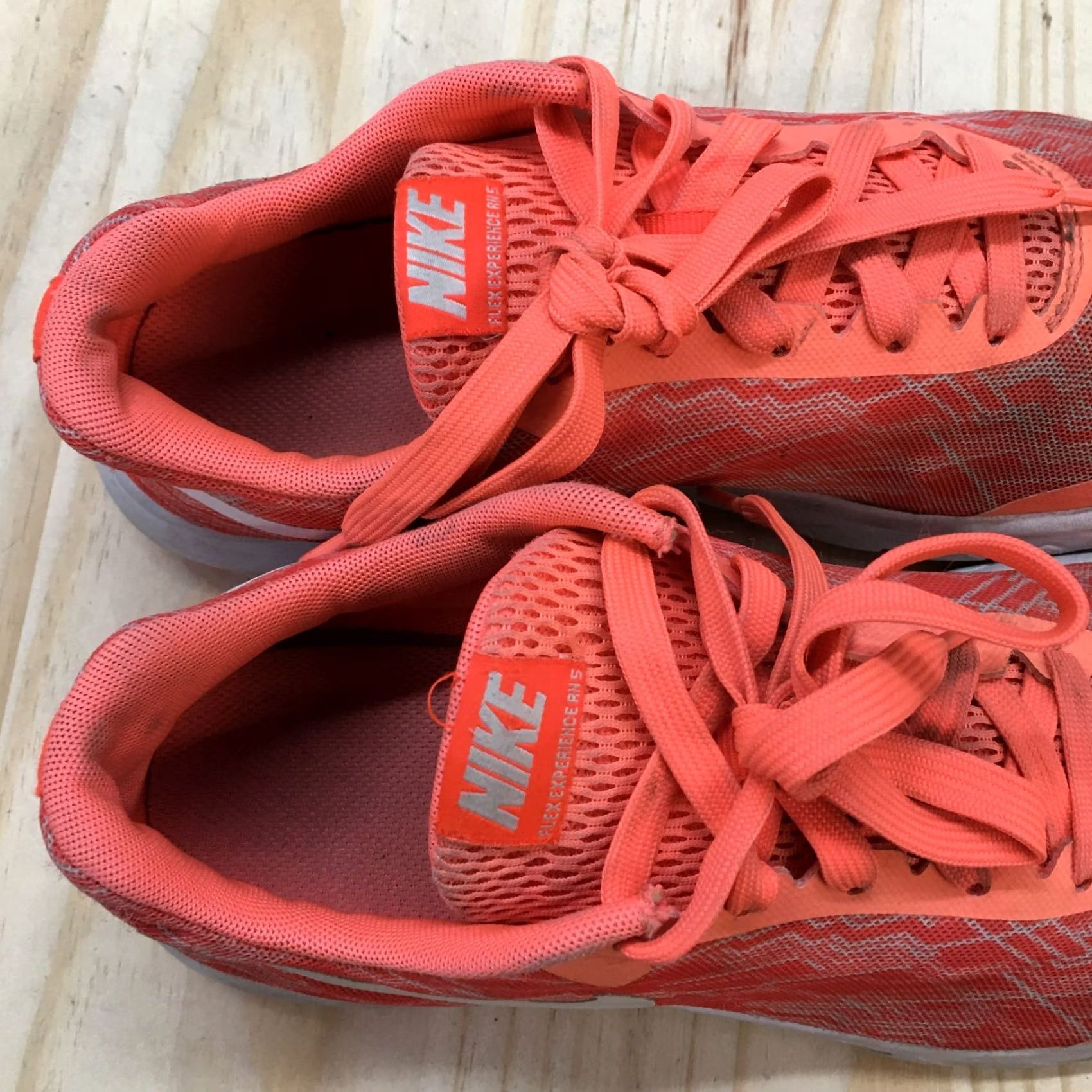 Nike Nike Flex Experience RN Running Sneaker Orange Low Top Womens 8 844673-800 Size M / US 6-8 / IT 42-44 - 5 Thumbnail