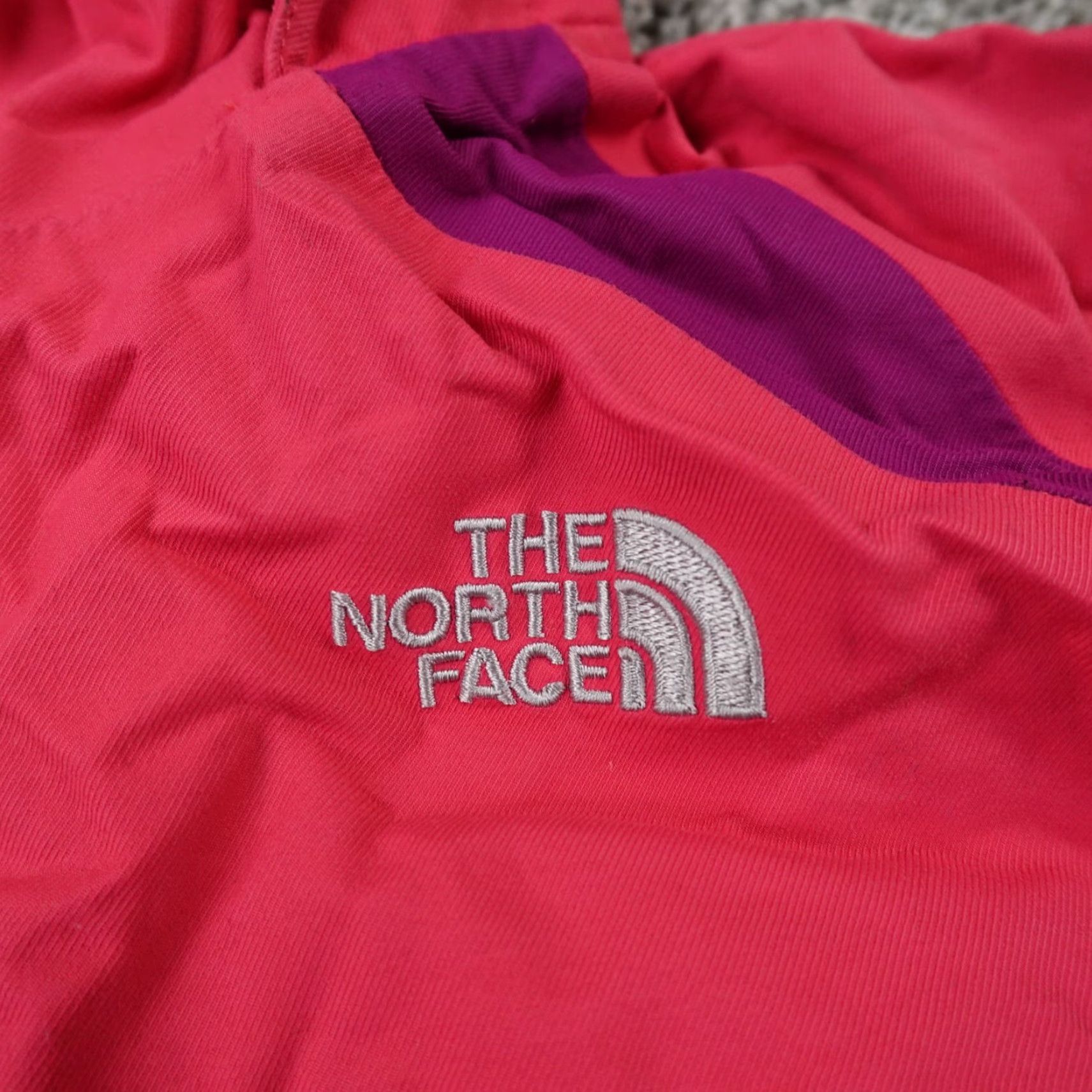 The North Face The North Face Jacket Womens S Pink Hyvent Waterproof Windbreaker Zip Rain Coat Hike Size S / US 4 / IT 40 - 2 Thumbnail