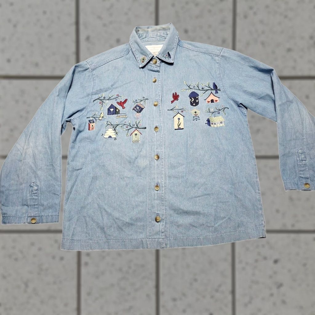 Vintage VINTAGE Christopher & Banks Denim Jean Shirt Womens Size S 3/4 Sleeve Floral Birdbirds Birdhouse Embroidery Blue Women Size S / US 4 / IT 40 - 1 Thumbnail