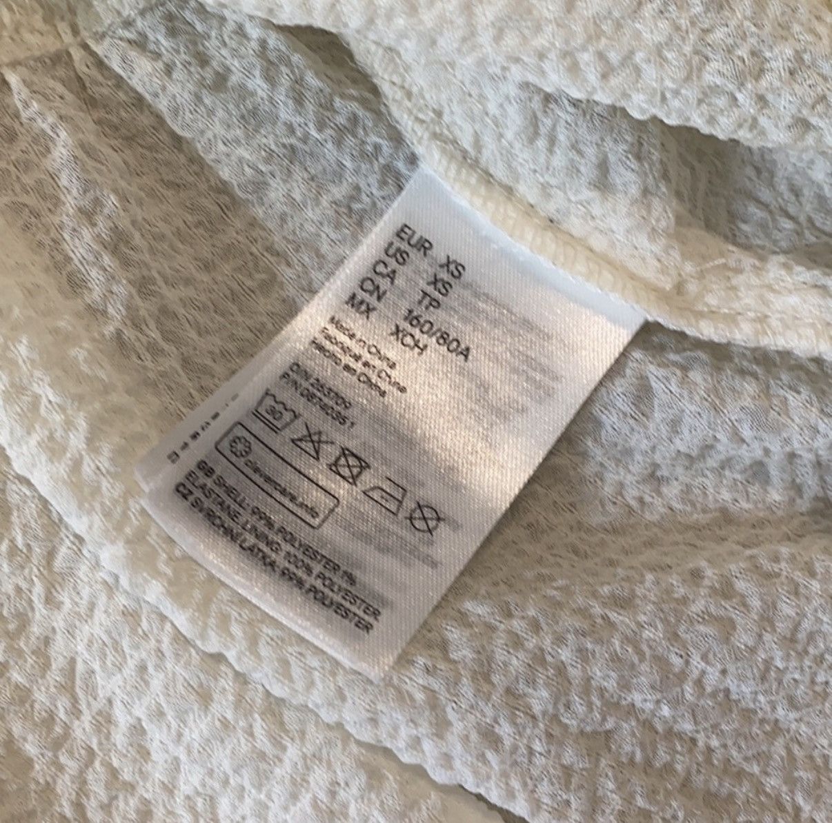 H&M H&M Cream Mini Dress With Slip Size XS Size XS / US 0-2 / IT 36-38 - 8 Thumbnail