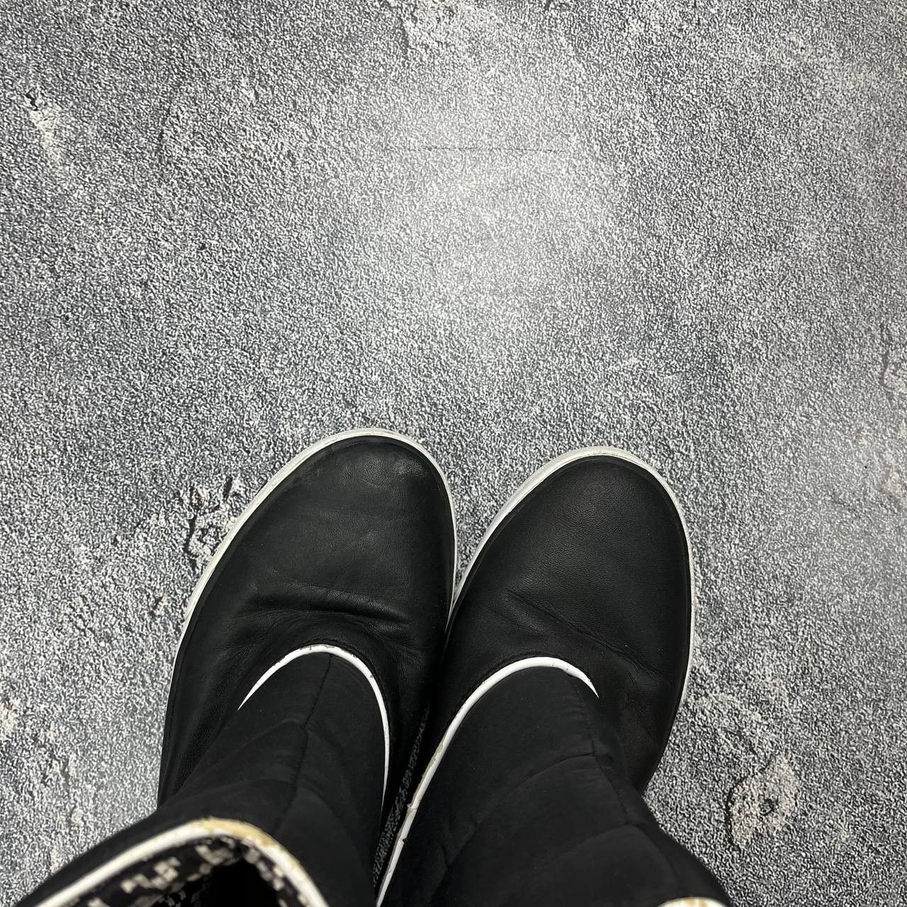 Lacoste Lacoste Womens Ankle Snow Boots Paded Black Designer Shoes Size US 6 / IT 36 - 3 Thumbnail