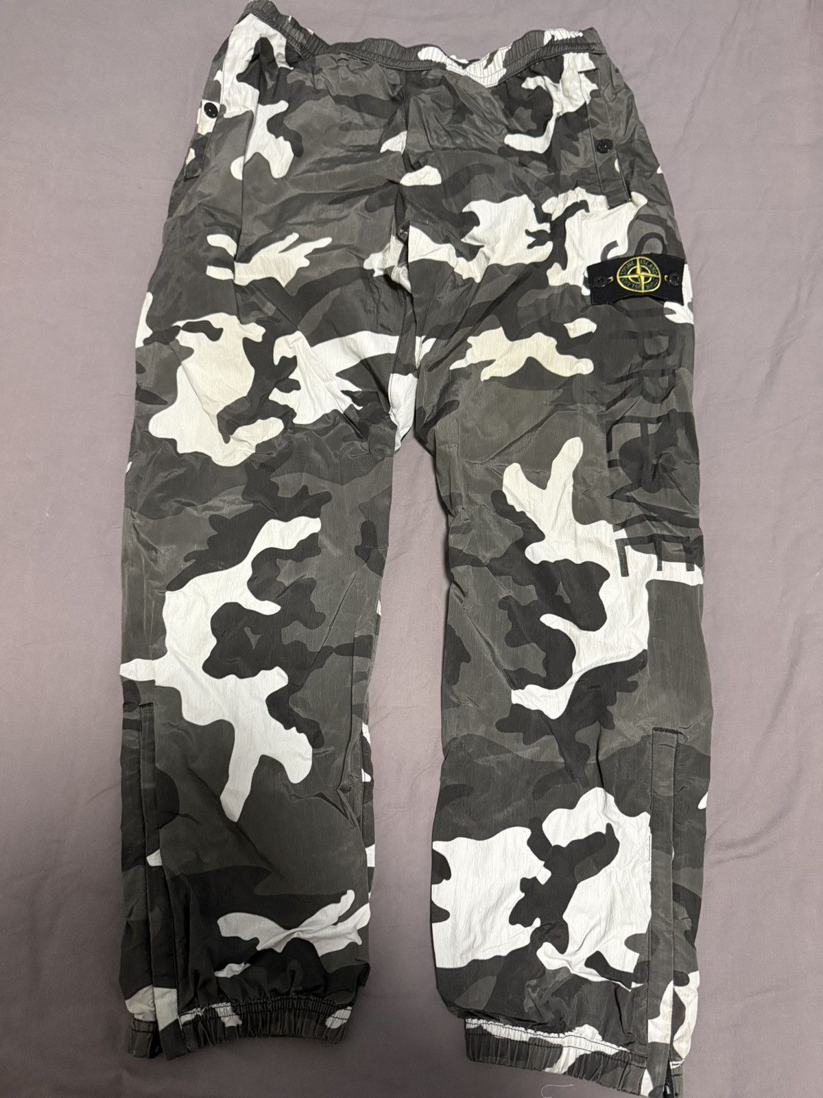 Stone Island Supreme stone island fw16 track nylon pant snow camo