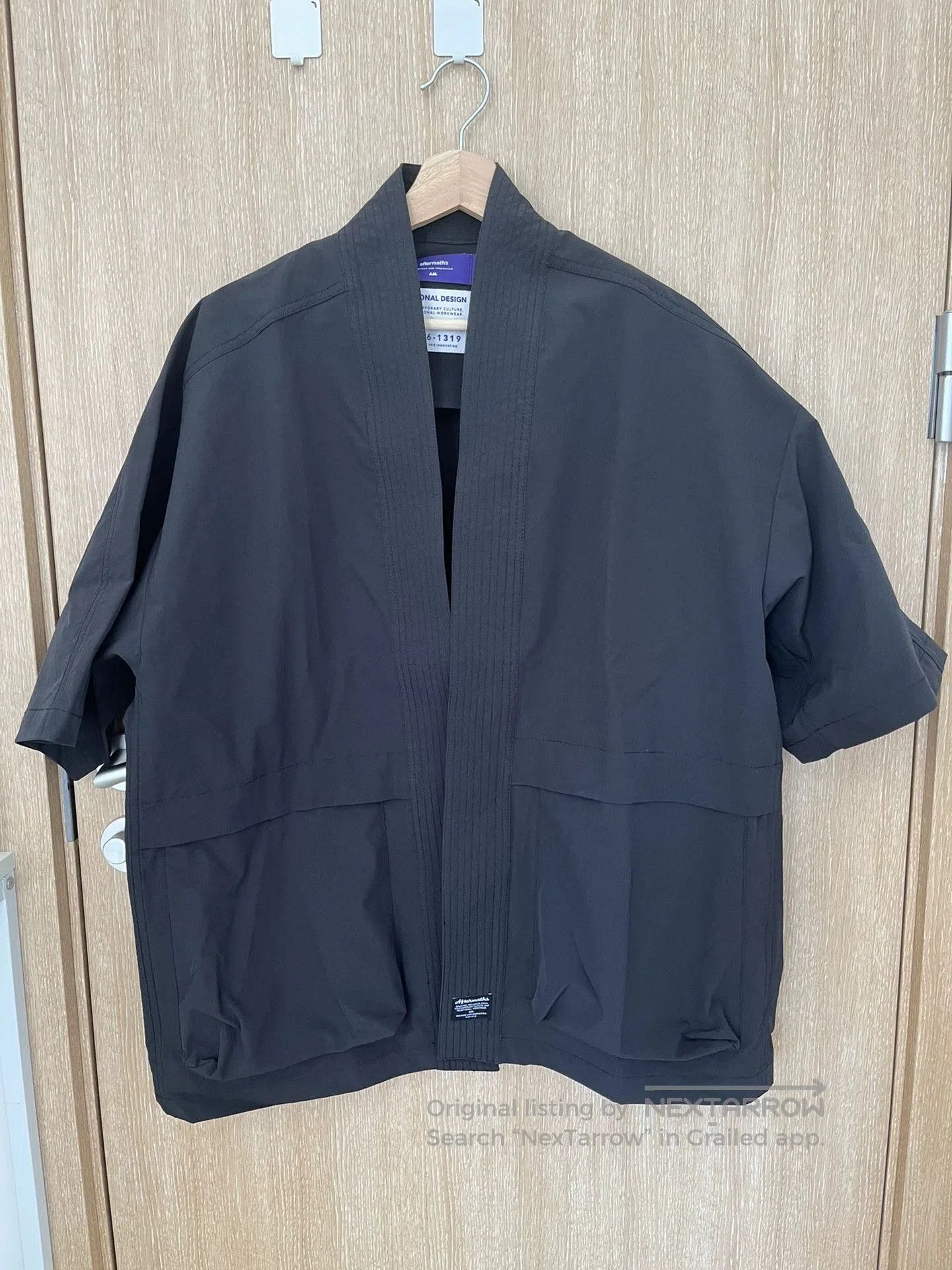 Vintage Aftermaths Functional Wind Robe. Size US M / EU 48-50 / 2 - 1 Thumbnail