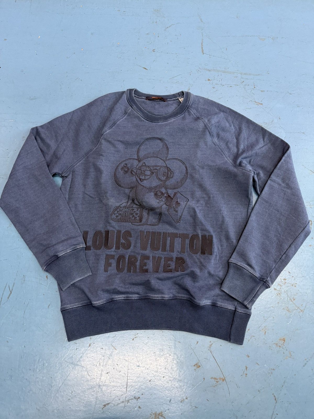 Louis Vuitton LOUIS VUITTON FOREVER SWEATER Size US XL / EU 56 / 4 - 1 Thumbnail