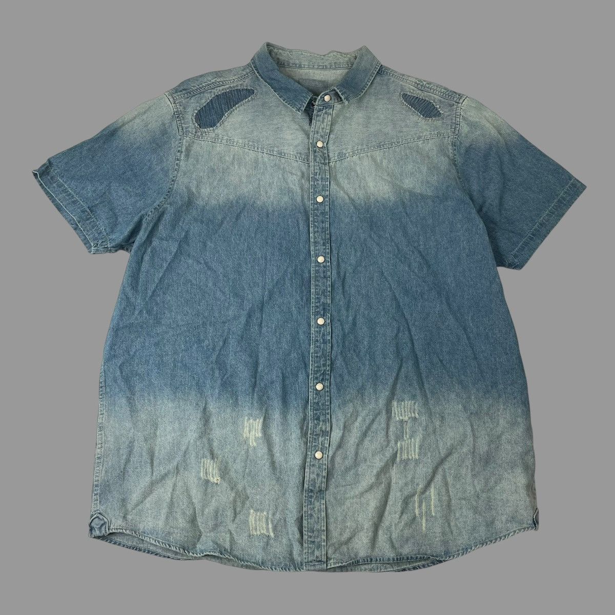 Vintage Vintage repaired faded denim button up shirt Size US XL / EU 56 / 4 - 1 Thumbnail