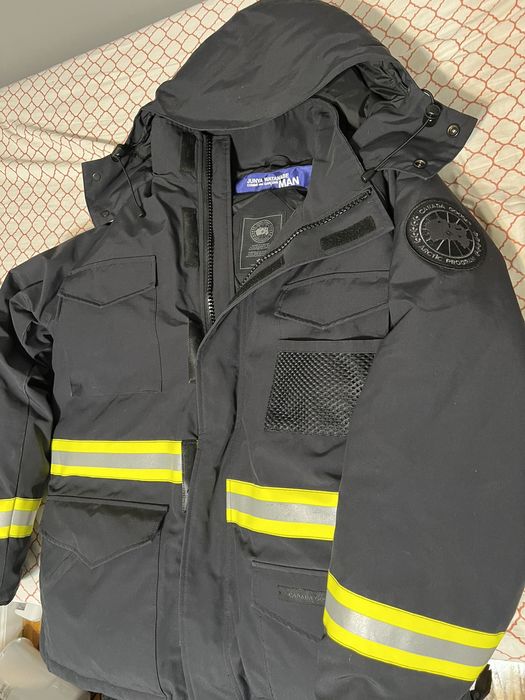 Canada goose hot sale firefighter jacket