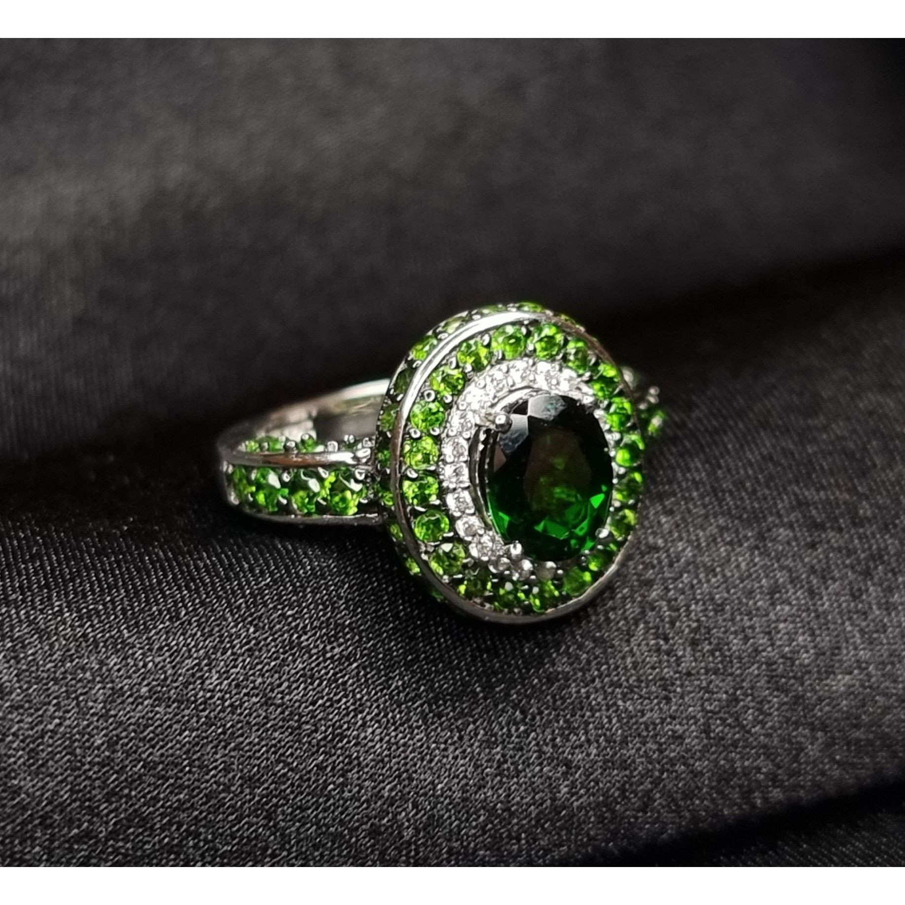 Sterling Silver Natural Chrome Diopside Sterling Silver 925 Ring 6.5 With Gr Size ONE SIZE - 1 Thumbnail
