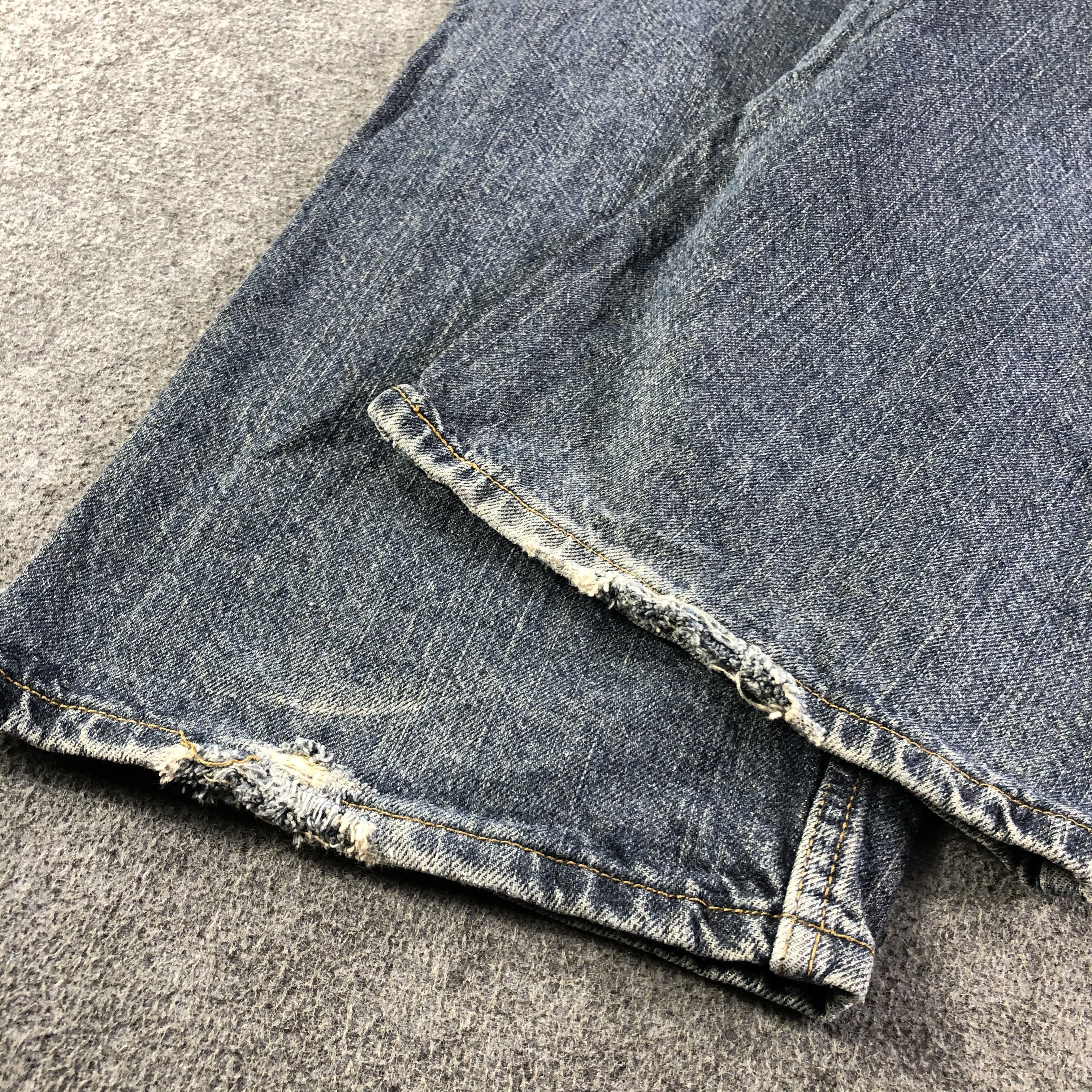 Levi's Vintage Levis 569 Jeans-J4262 Size US 39 - 6 Thumbnail