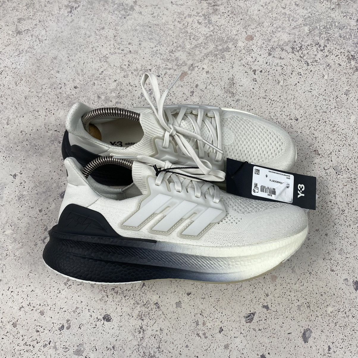 Y-3 ADIDAS Y-3 UltraBOOST 5 Yohji Yamamoto Grey/Black - JR6648 Size US 6 / EU 39 - 1 Thumbnail