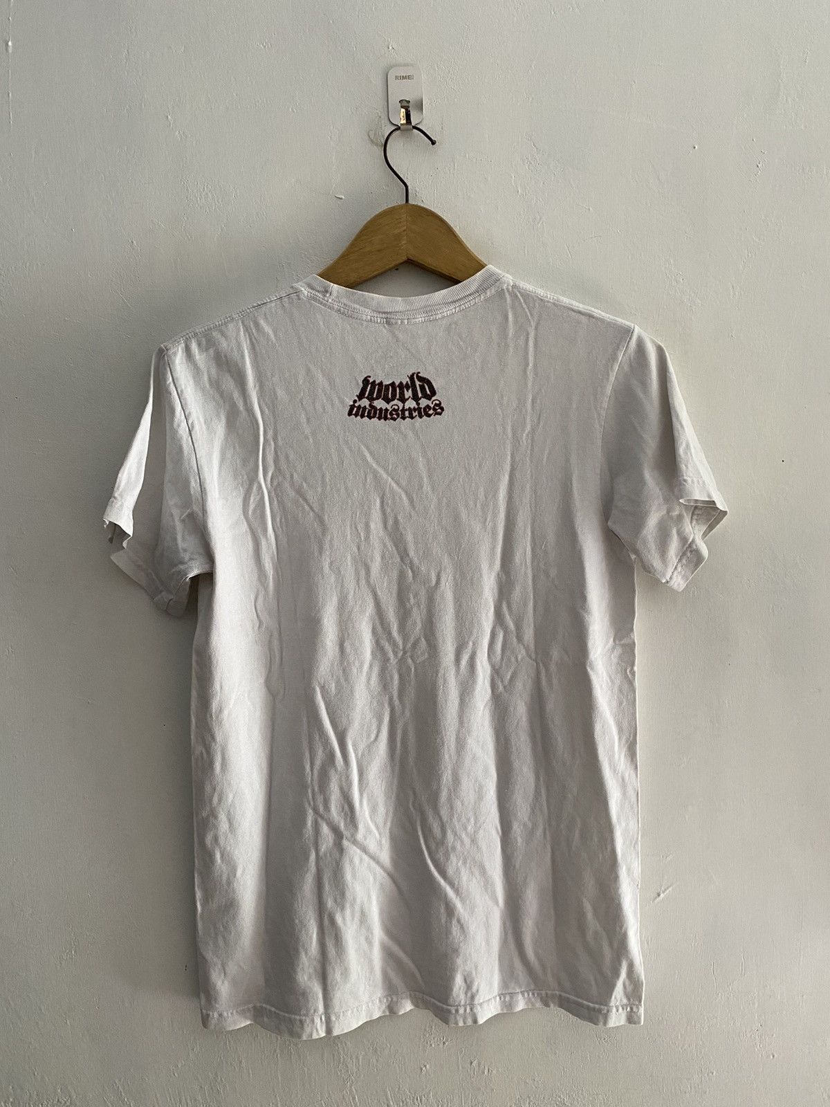 Vintage × World Industries 2000s world industries flame head tee Size US S / EU 44-46 / 1 - 2 Thumbnail
