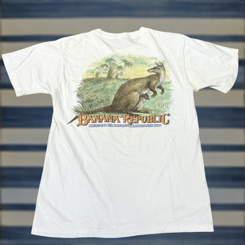 Banana Republic Vtg 90' BANANA REPUBLIC OCEANICA Maps Iguana Tee