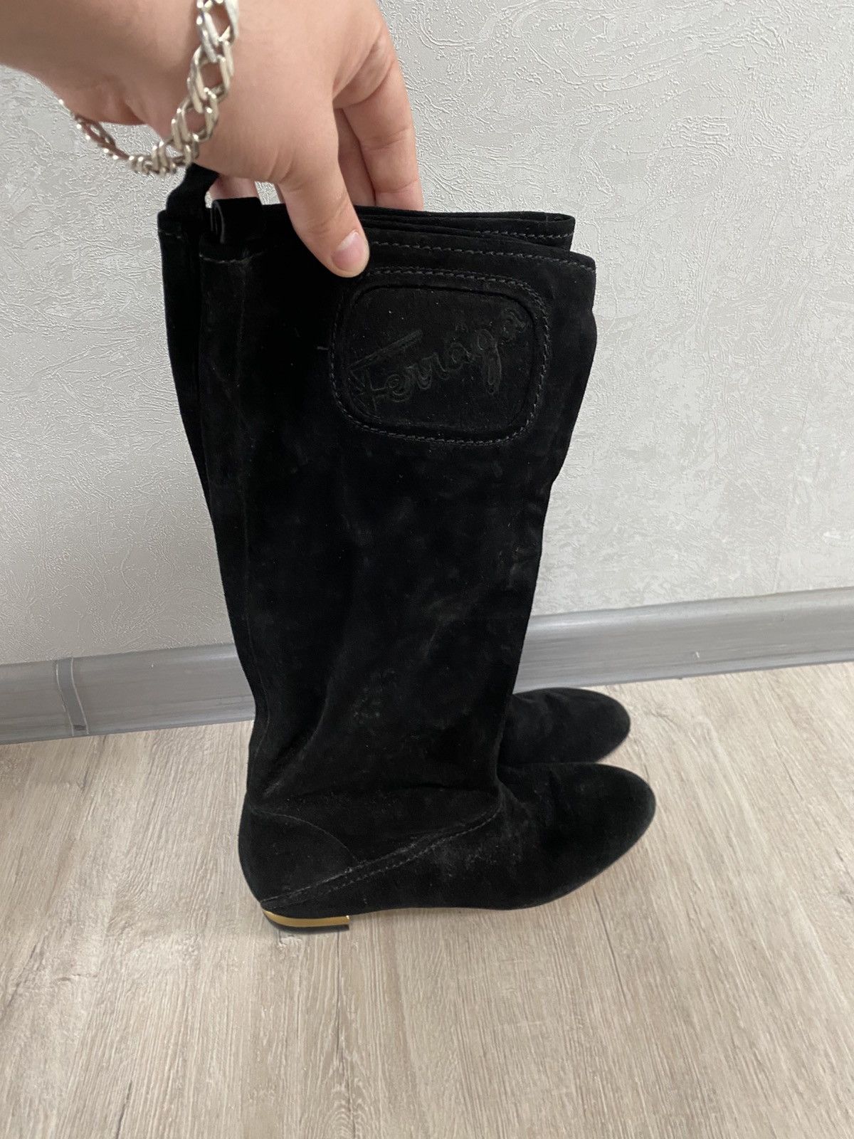Salvatore Ferragamo Salvatore Ferragamo Suede Boots Size US 6 / IT 36 - 4 Thumbnail