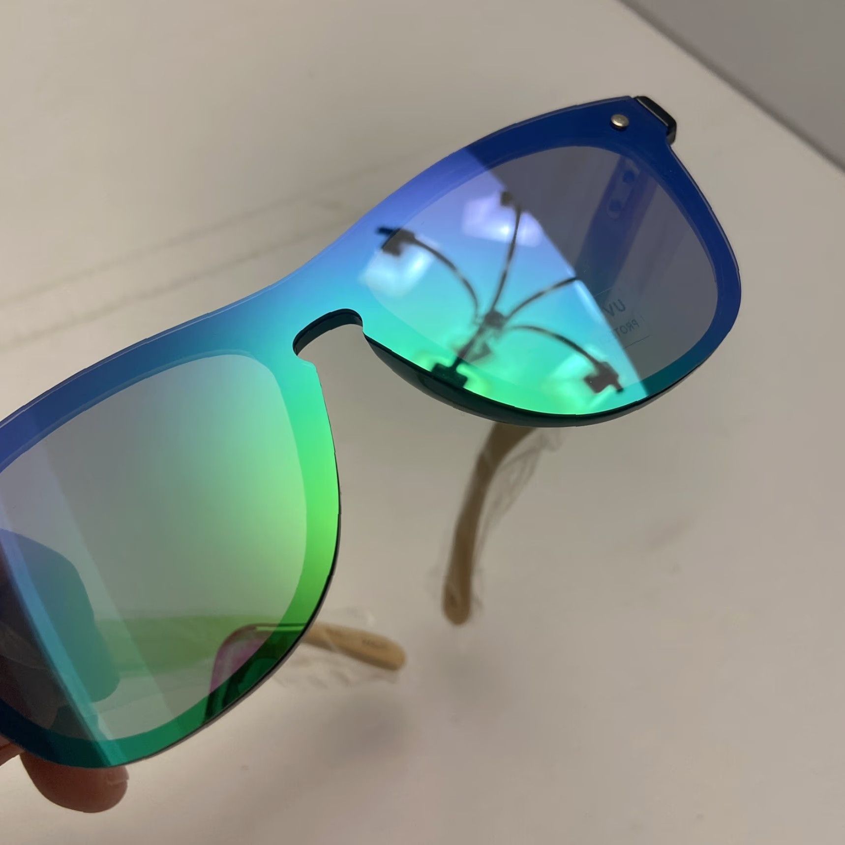Vintage NEW Unbranded Sunglasses Bamboo Tinted Blue Green UV 400 Size ONE SIZE - 2 Thumbnail