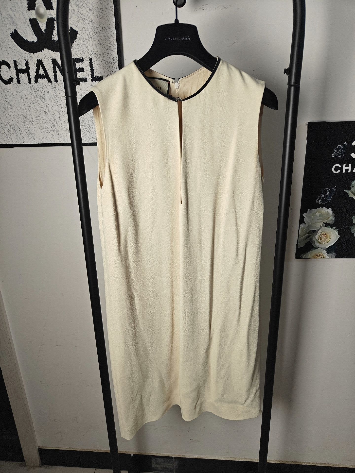 Gucci Gucci White T-Shirt M Women Size M / US 6-8 / IT 42-44 - 1 Thumbnail