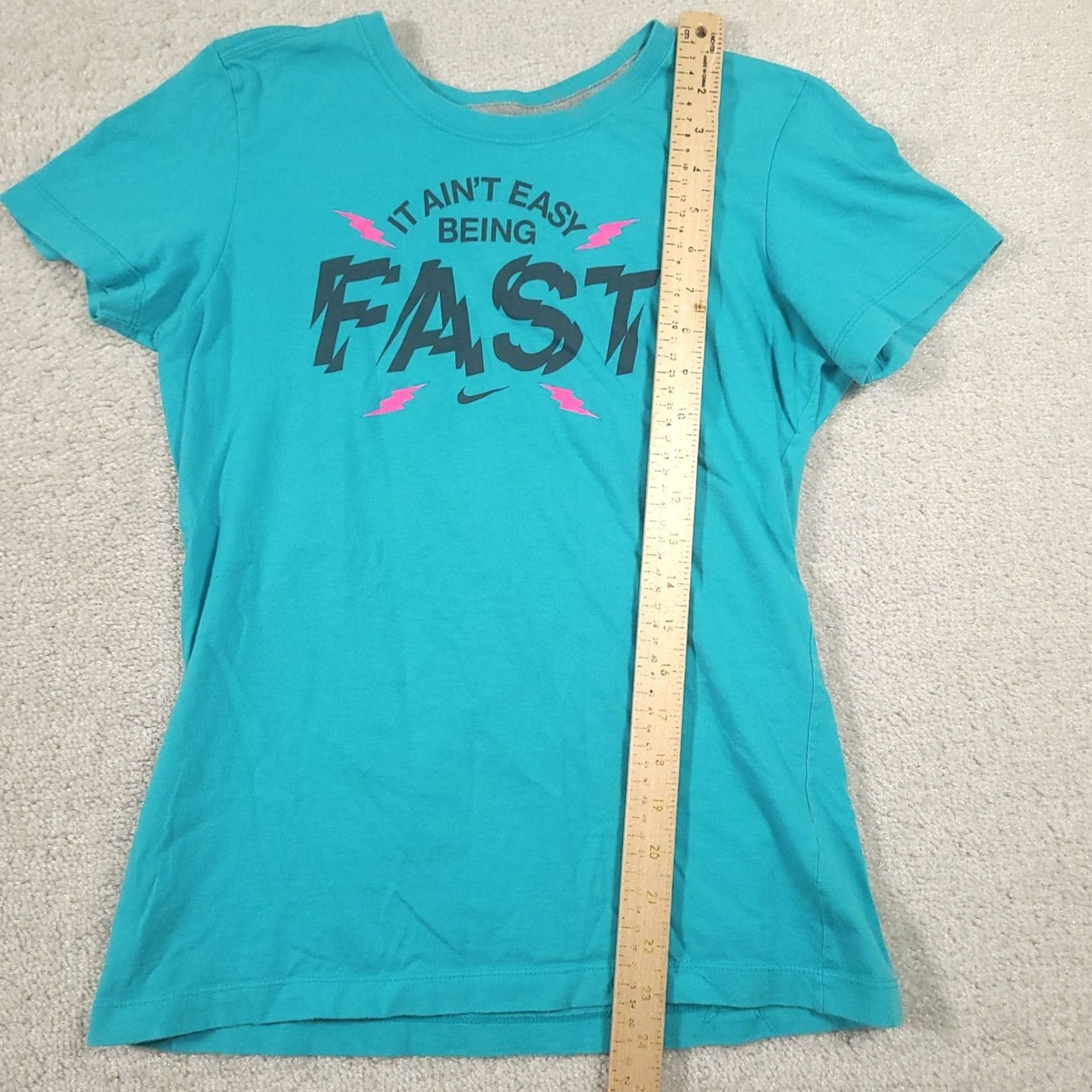 Nike Nike Shirt Womens Medium Blue Slim Fit “It Ain't Easy Being Fast” Shirt Size M / US 6-8 / IT 42-44 - 5 Thumbnail