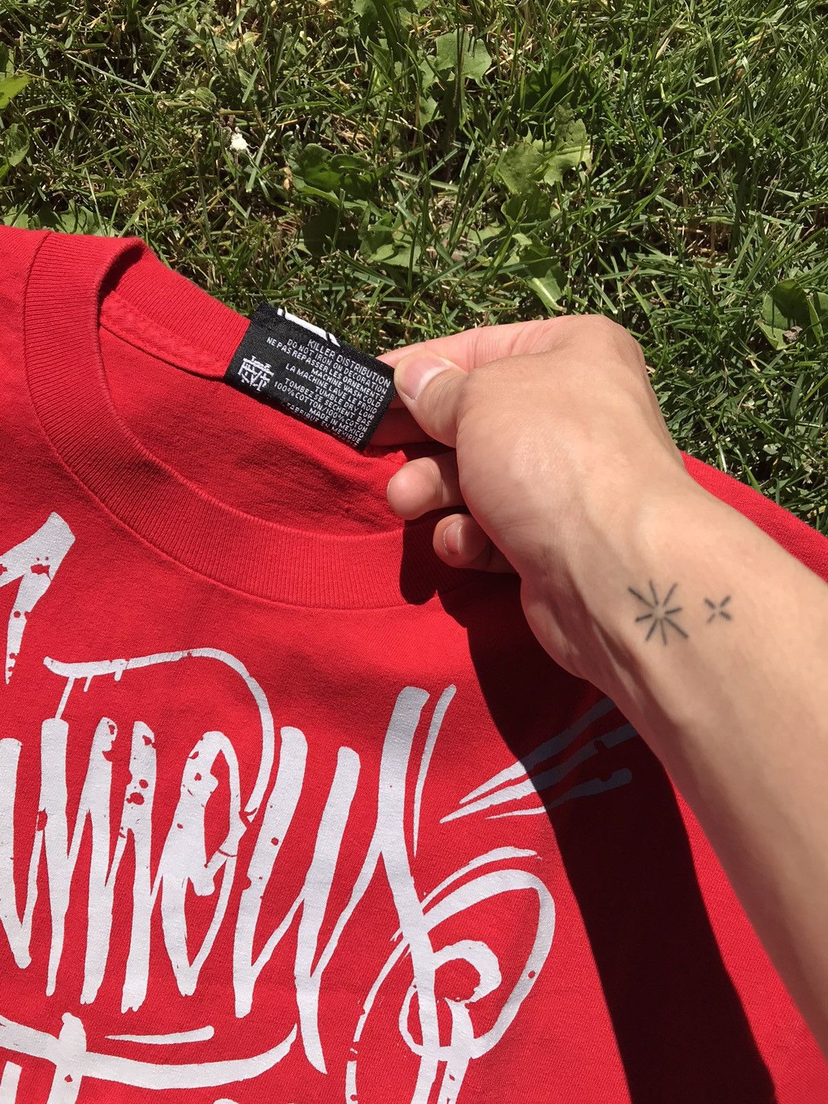 Famous Stars And Straps Famous stars and straps graffiti tee Size US M / EU 48-50 / 2 - 5 Thumbnail