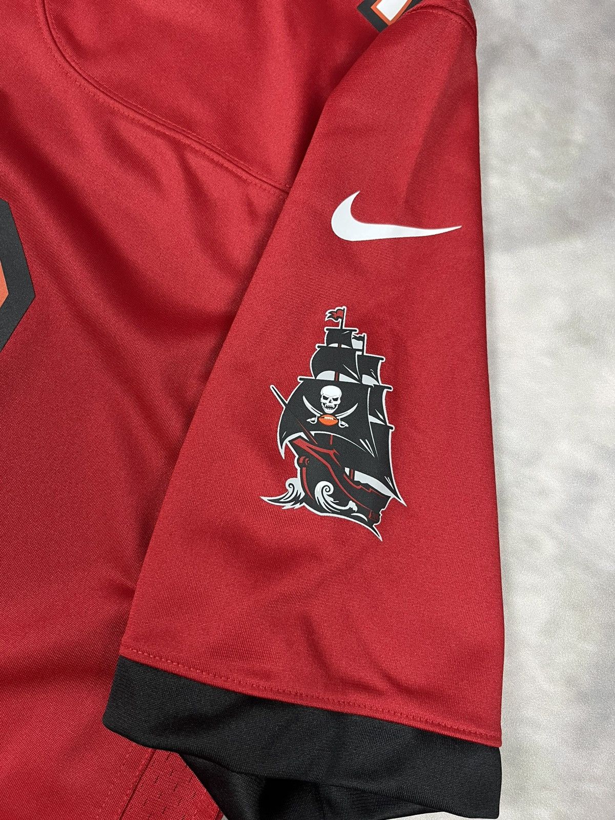 Nike Tom Brady #12 Nike NFL Game Jersey Buccaneers Red (L) 2022 Size US L / EU 52-54 / 3 - 10 Thumbnail