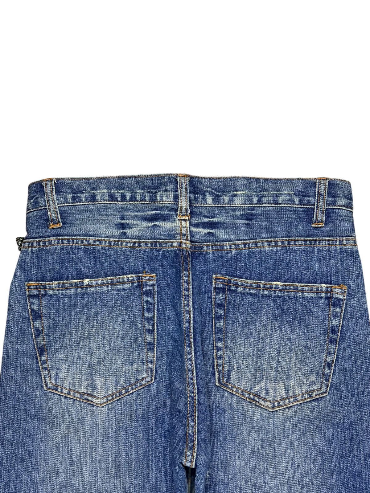 Japanese Brand Vintage Japanese Brand Faded Wash Patched Loose Jeans Size US 31 - 8 Thumbnail