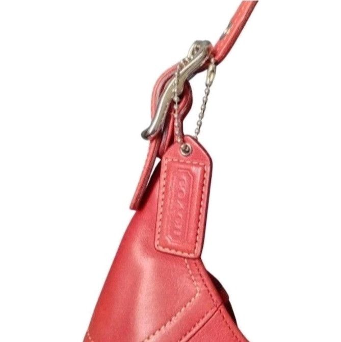 Coach Coach Vintage Y2K Red Leather Hamptons Hobo Bag Size ONE SIZE - 4 Thumbnail