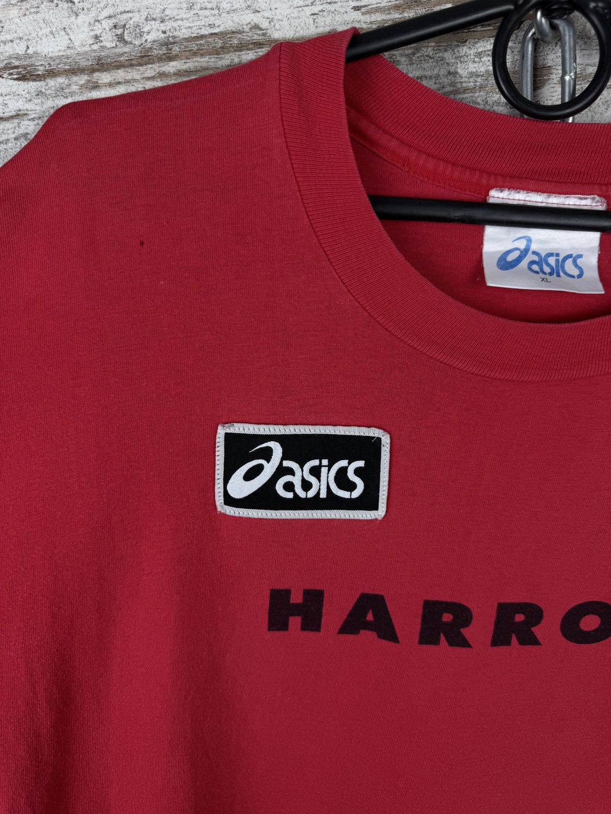 Asics Mens Vintage ASICS Flora London marathon harrow T-shirt tee Size US XL / EU 56 / 4 - 8 Thumbnail