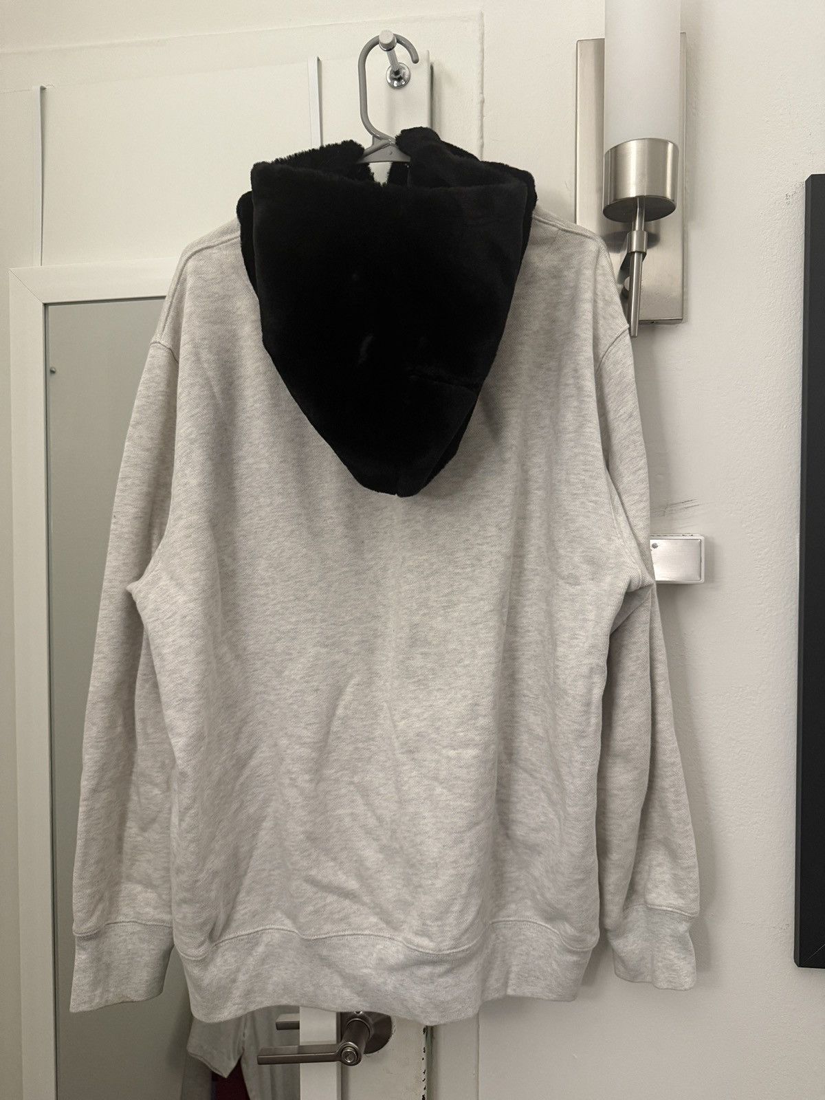Palace Palace Faux Fur Hood Hoodie Size US XL / EU 56 / 4 - 3 Thumbnail