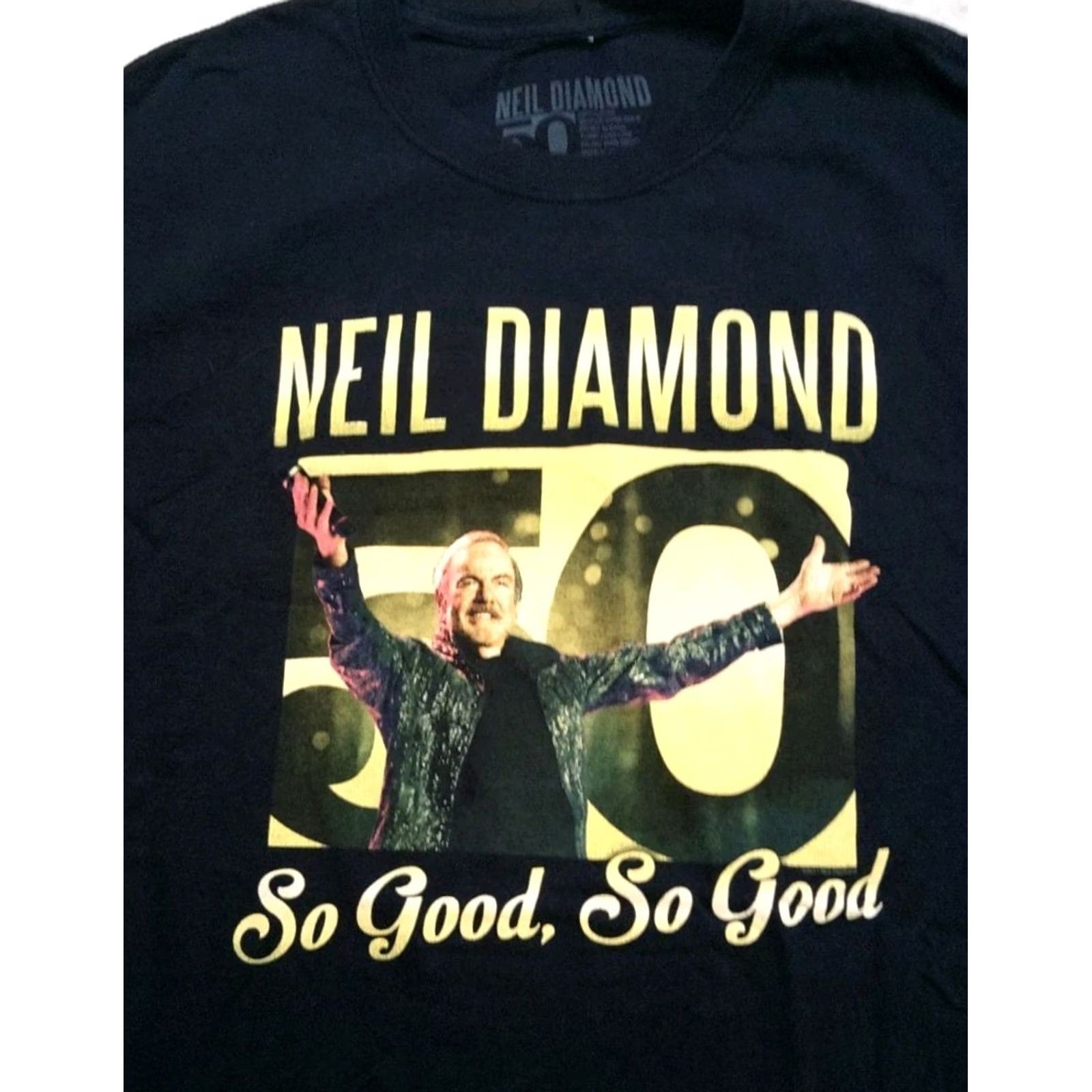 Vintage Neil Diamond 50 Year Anniversary World Tour Mens T-Shirt XL Black Graphic Print Short Sleeve Crew Neck Men' s Rock Band 2007-2017 Size US XL / EU 56 / 4 - 4 Thumbnail