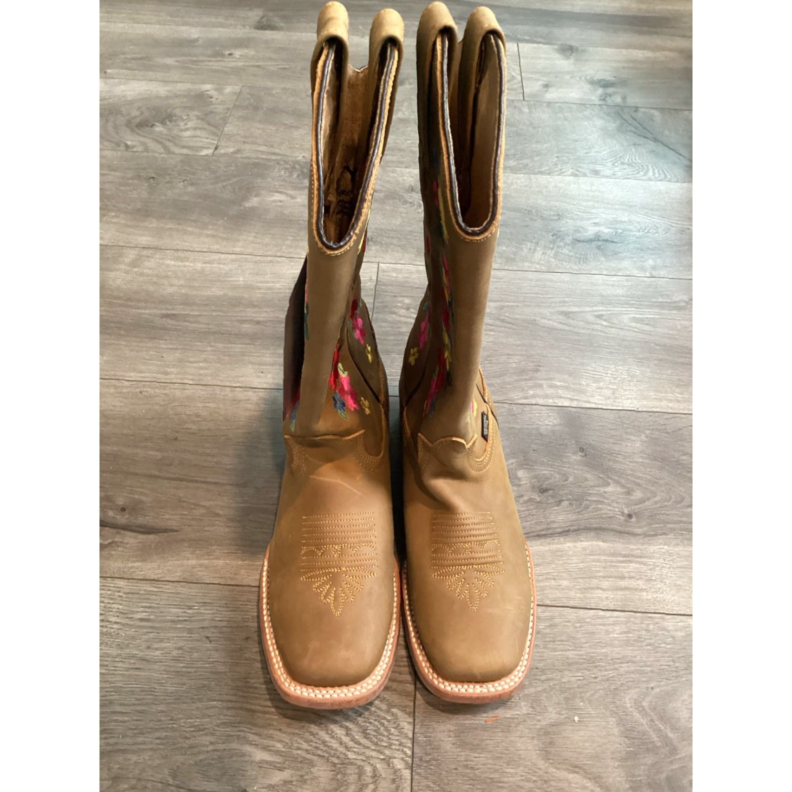 Vintage WOMEN'S Reyme Cowgirl Boots Flower Square Toe Smooth Leather Size 7 1/2 Casual Dress Mid-Calf M Crazy Tan Mens? Wait. Size US 7 / IT 37 - 2 Thumbnail