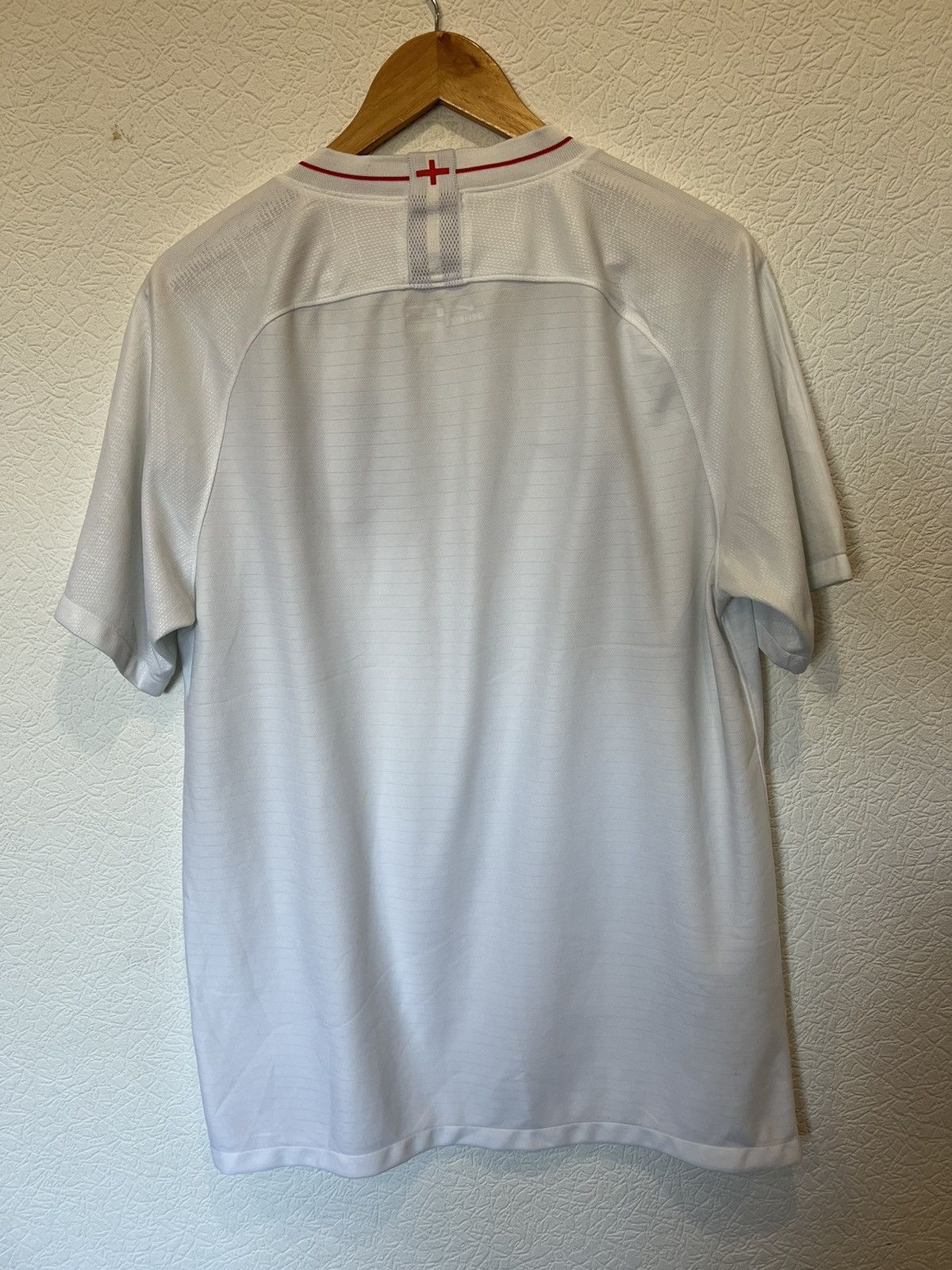 Nike England Nike 2018 Home Kit Soccer Jersey Football Blokecore Size US L / EU 52-54 / 3 - 5 Thumbnail