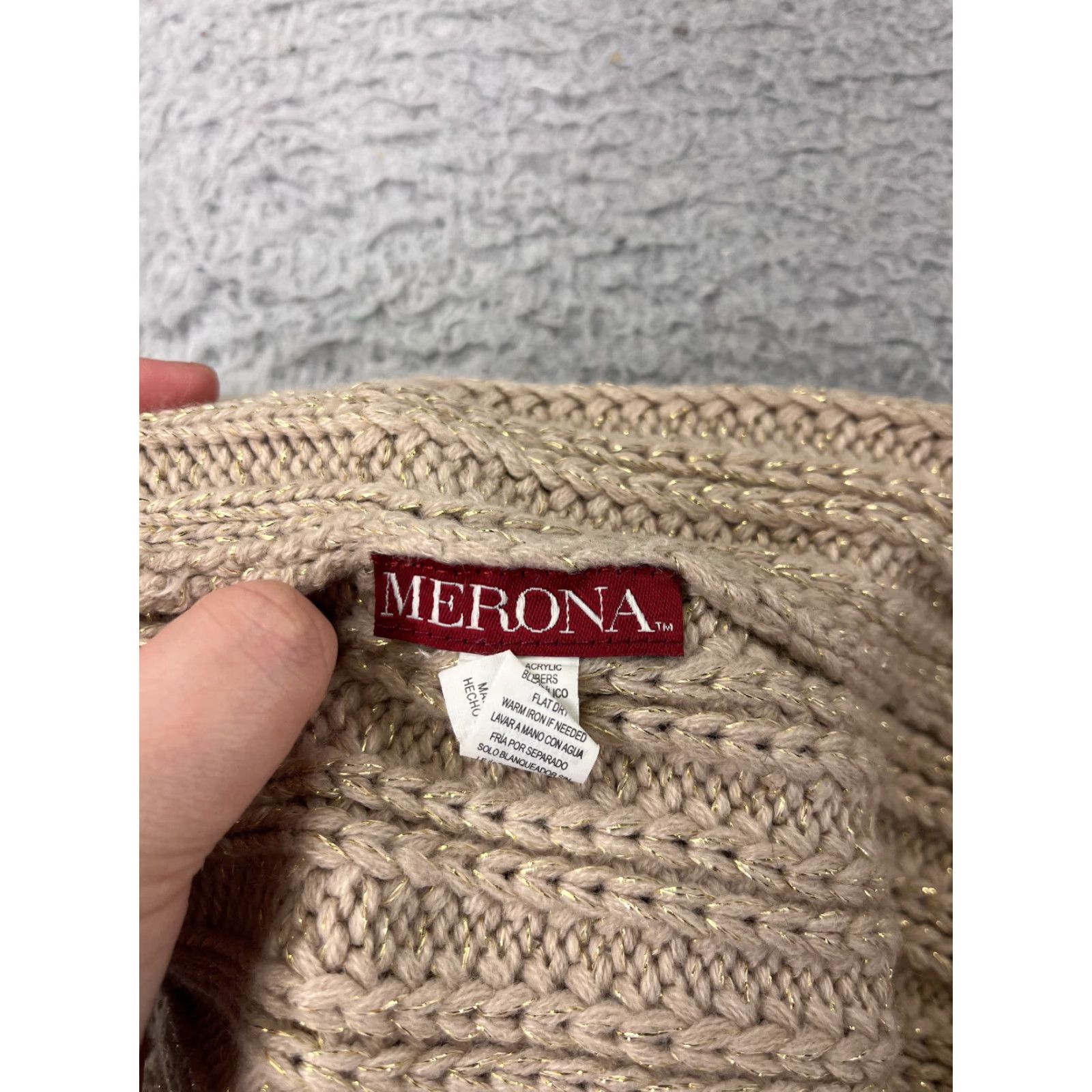 Merona Merona Beanie Toque Hat Adult Women One Size Beige Gold Knit Acrylic Blend Winter Ski Embroidered Logo Beanie Women Ski Theme Vintage: No Size ONE SIZE - 6 Thumbnail