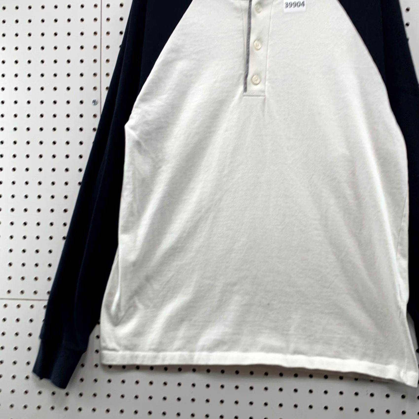 Brandy Melville Brandy Melville John Galt Henley Top Womens One Size White Raglan Long Sleeve Size ONE SIZE - 6 Thumbnail