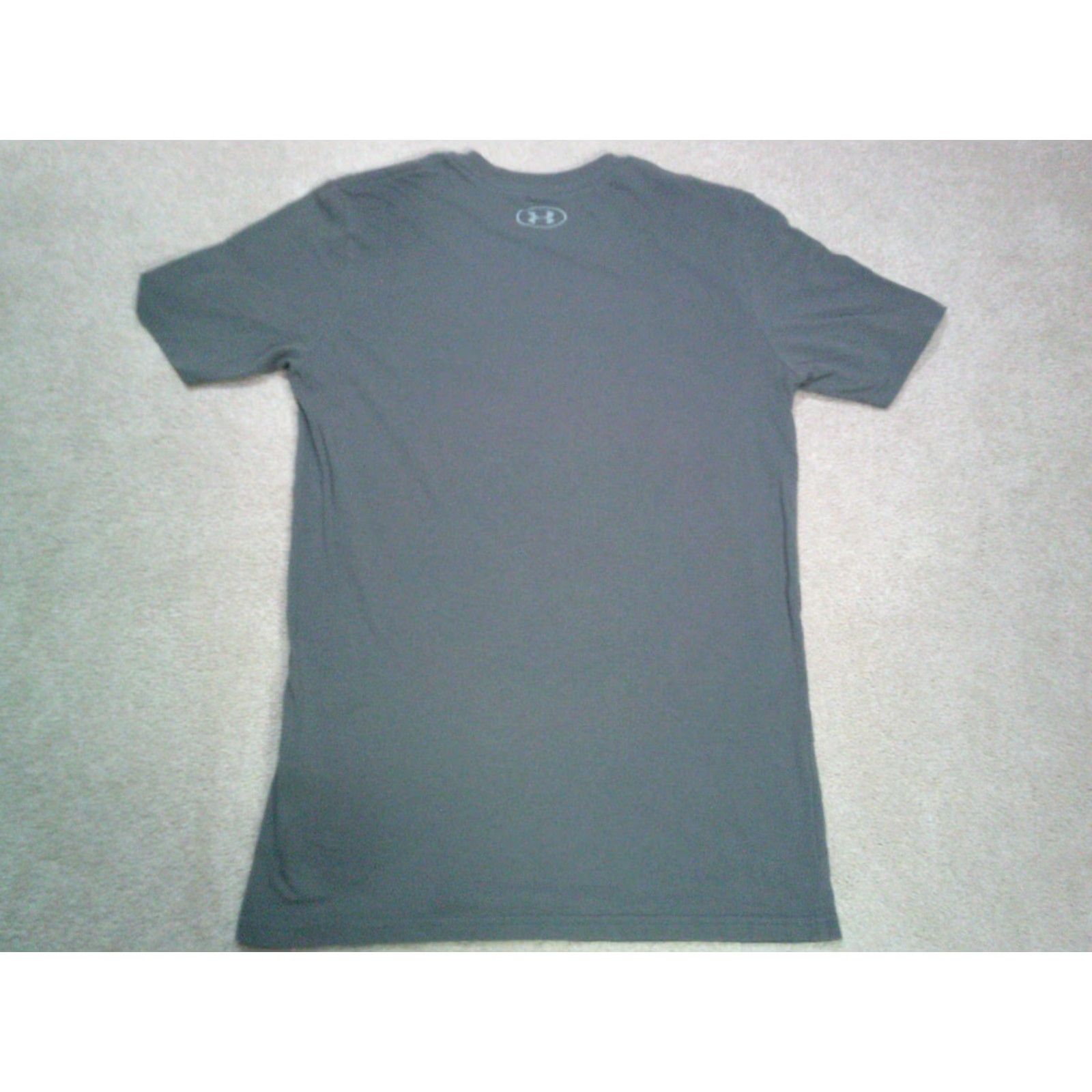 Under Armour Under Armour Outdoor T Shirt Mens Small Gray Hiking Outdoor T-Shirt HeatGear Regular Short Sleeve Mens Casual Activewear Size US S / EU 44-46 / 1 - 2 Thumbnail