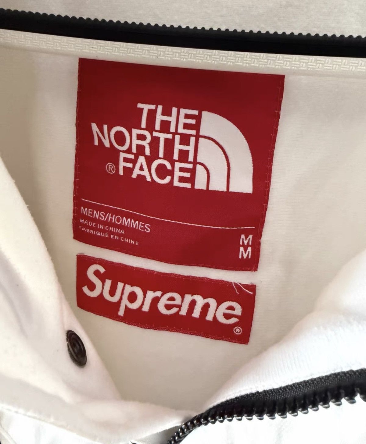 Supreme × The North Face Supreme tnf steep tech white north face hooded jacket Size US M / EU 48-50 / 2 - 2 Thumbnail